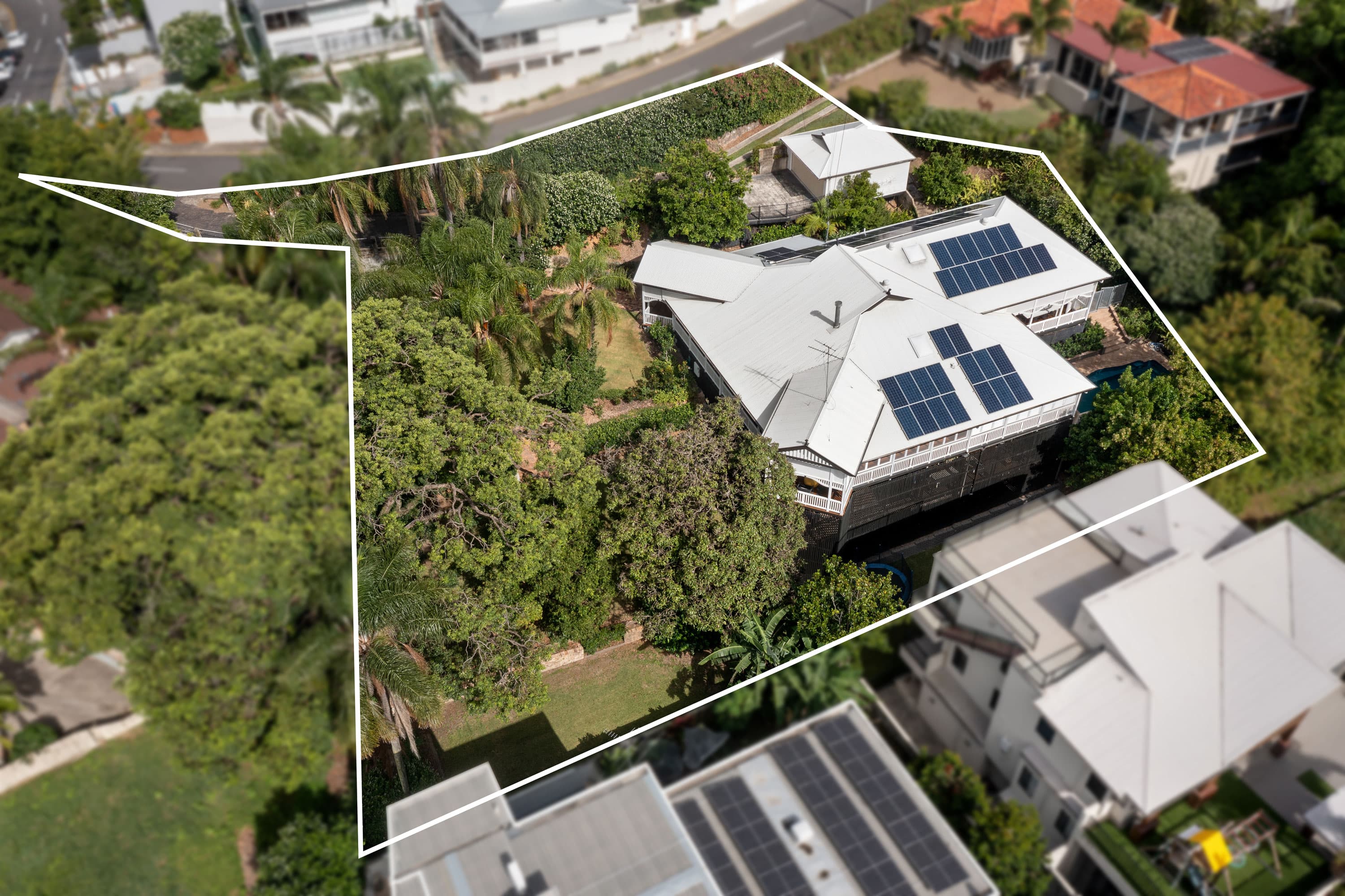 43 Crescent Road, Hamilton — photo 1 of 5