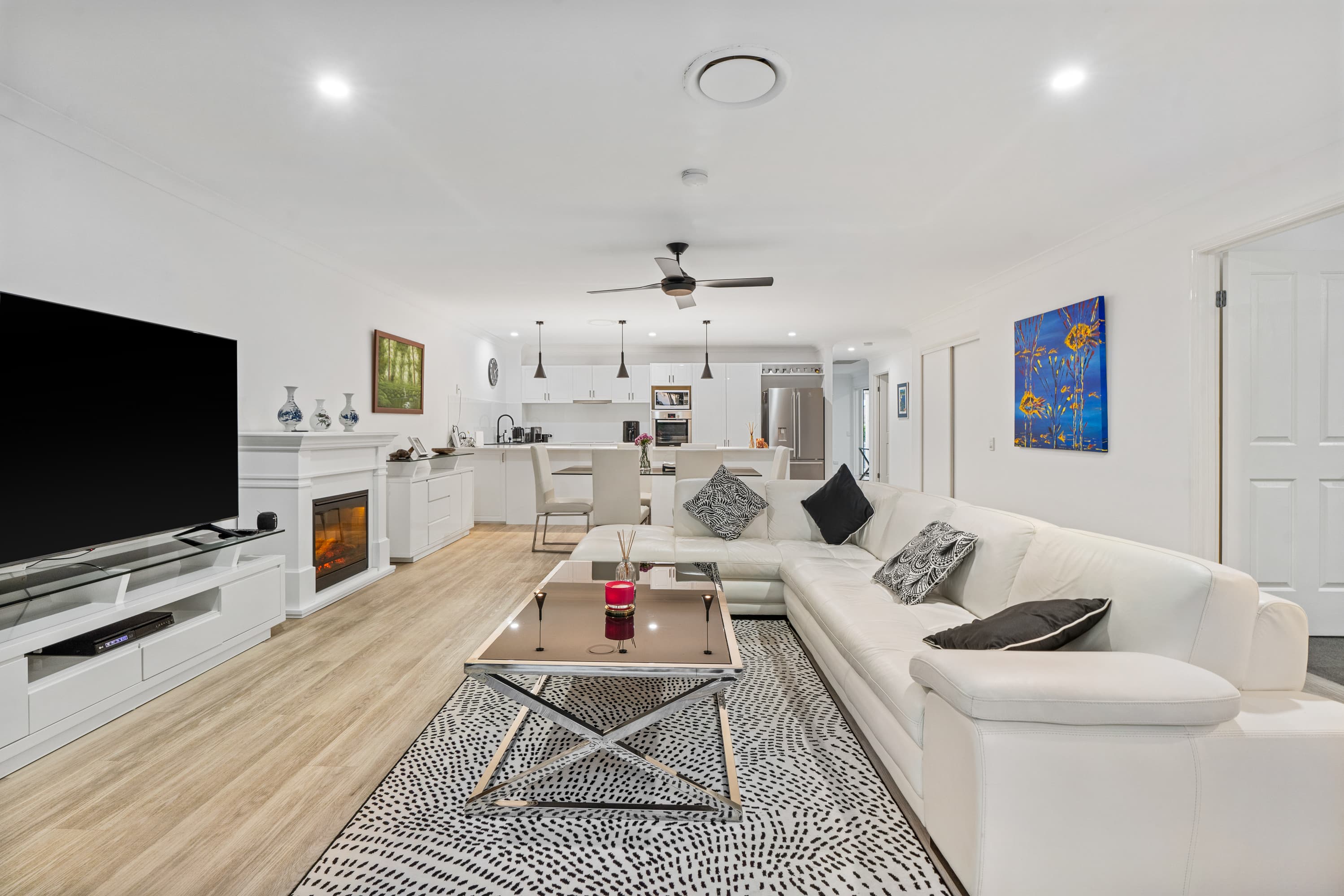 40/38-56 Caseys Road, Hope Island - Image 1