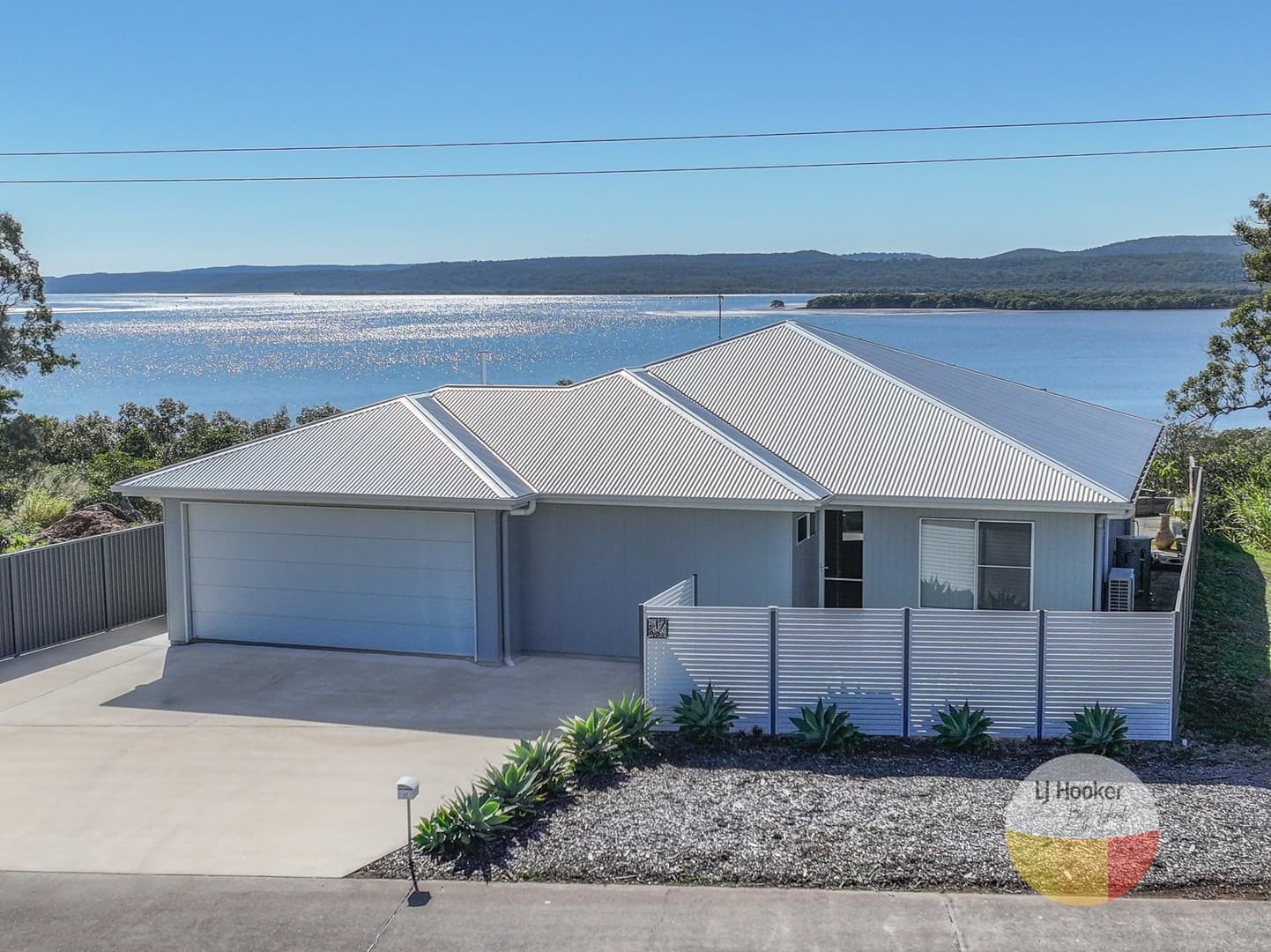 17 Bay Dve, Russell Island — photo 1 of 5