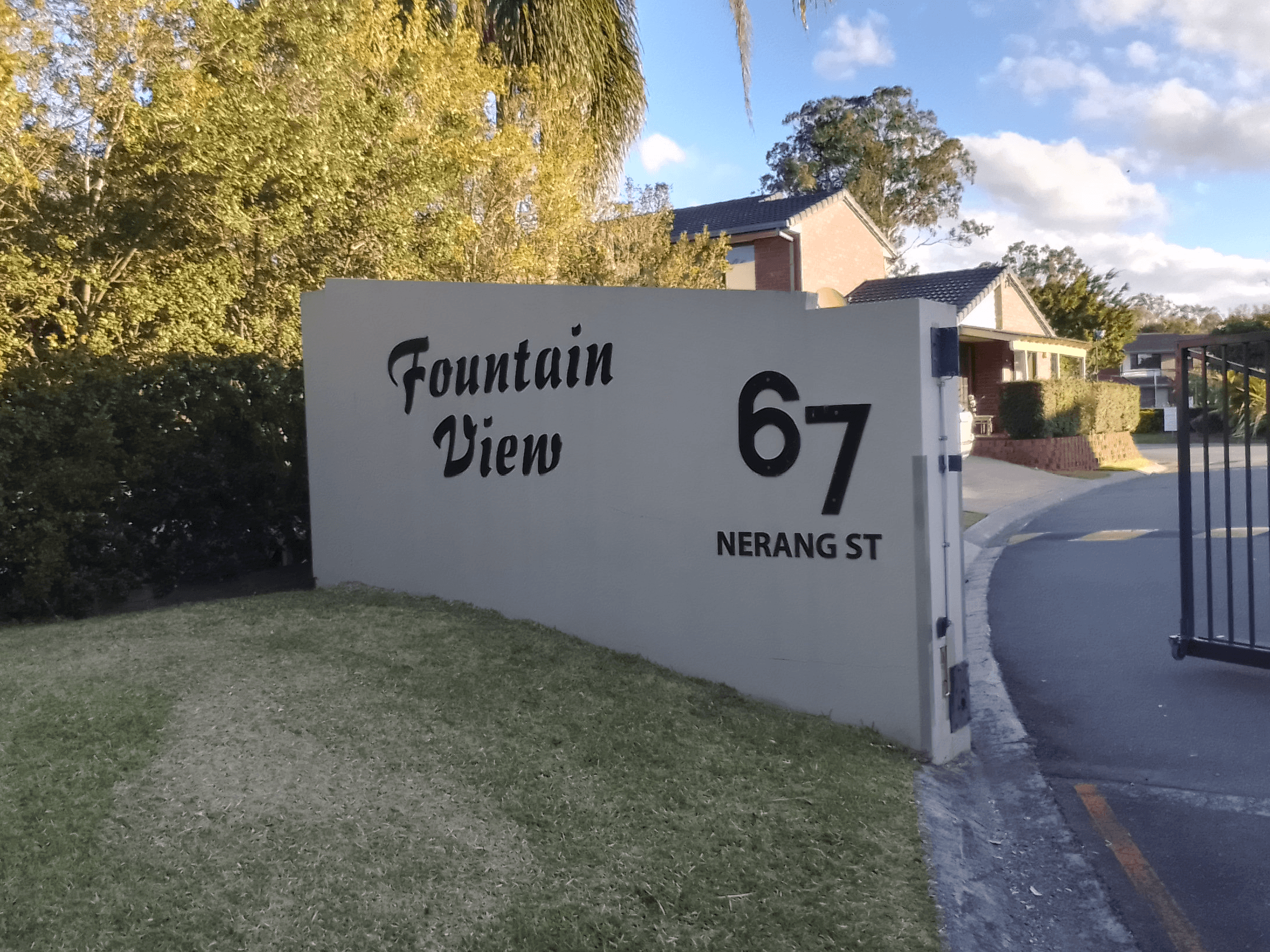 1/67 Nerang Street, Nerang — photo 1 of 5