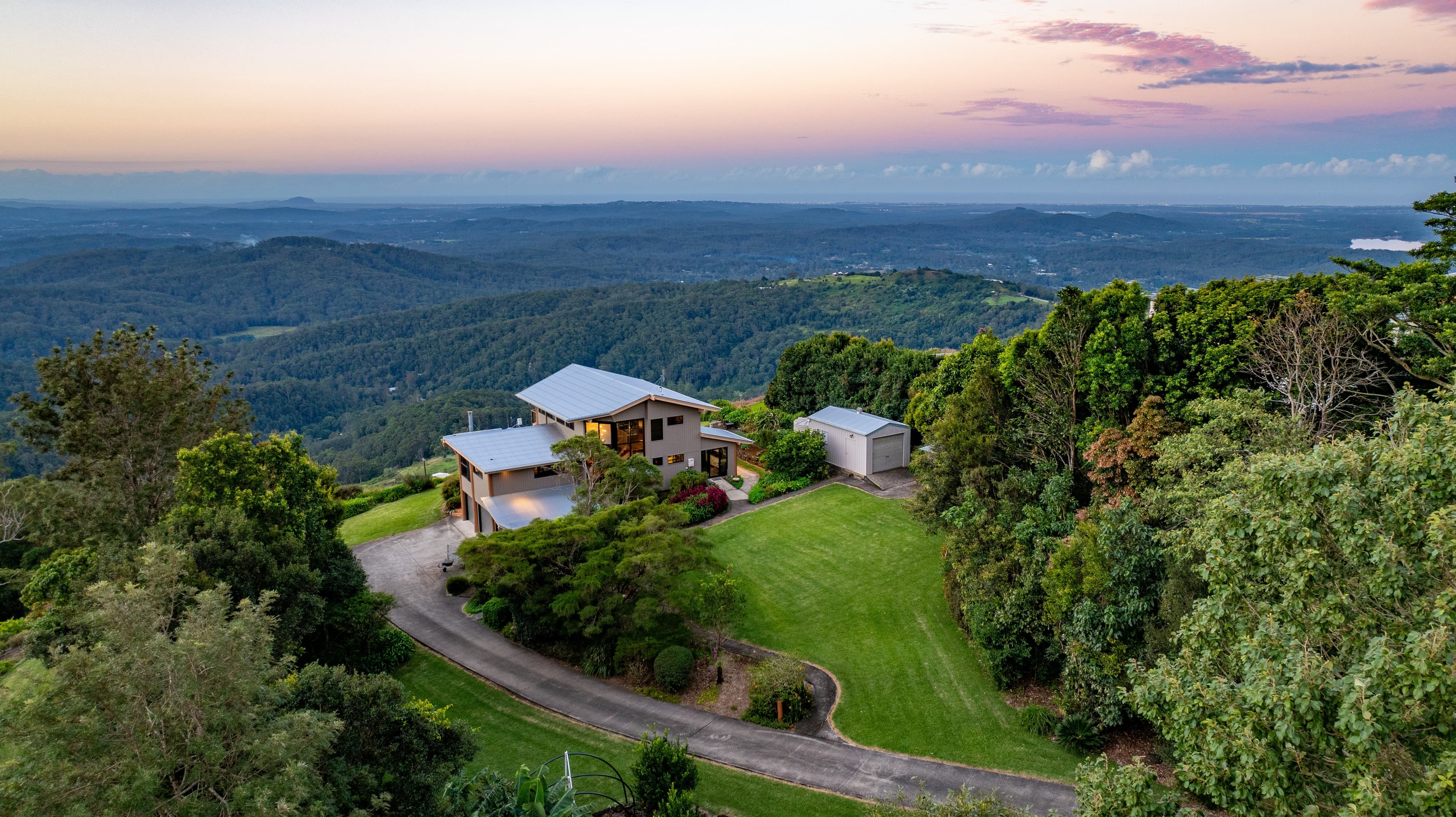 11 Eagles Nest Court, Bald Knob, Bald Knob — photo 1 of 5