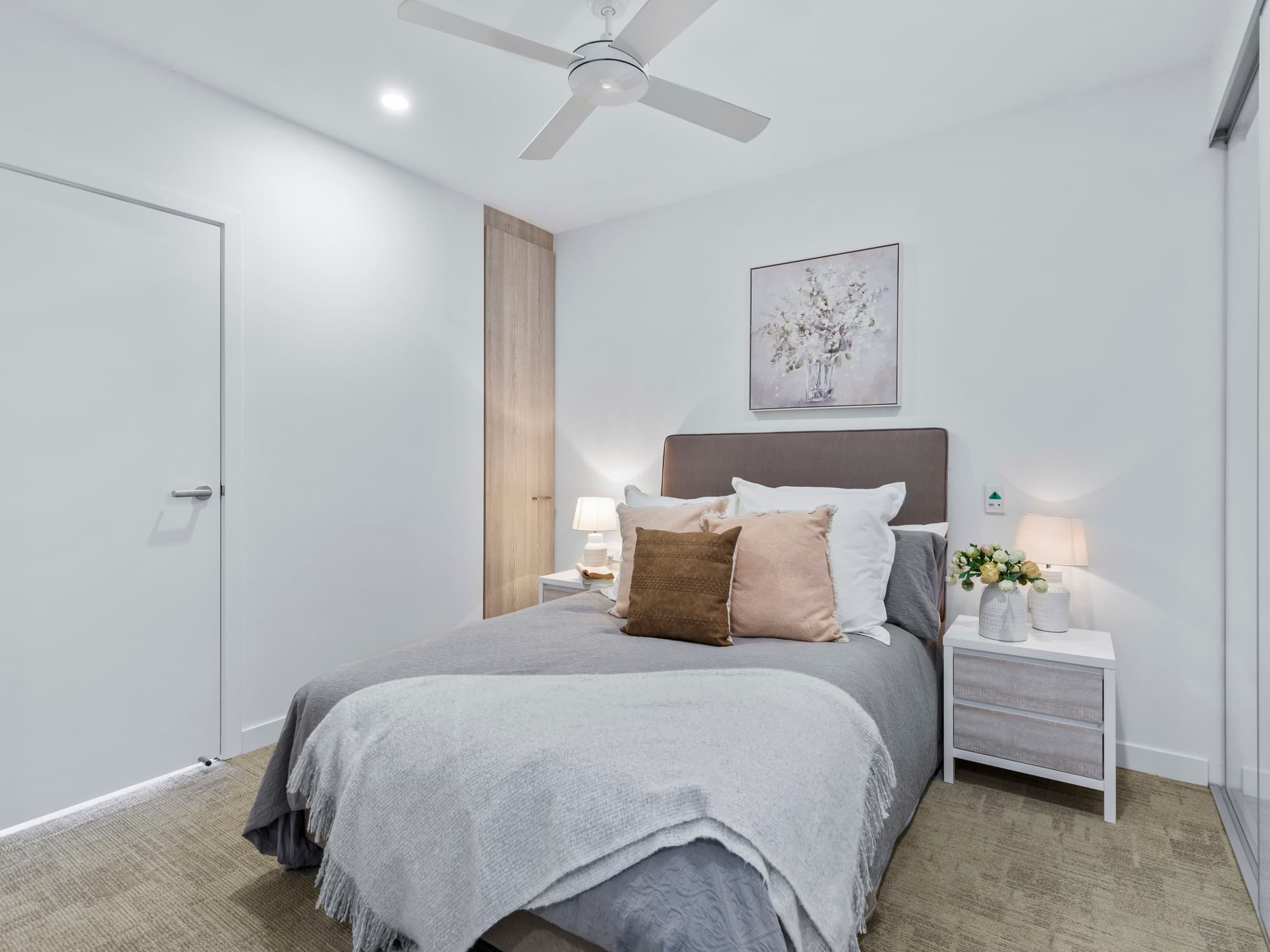 715/50 Longland Street, Newstead - Image 1