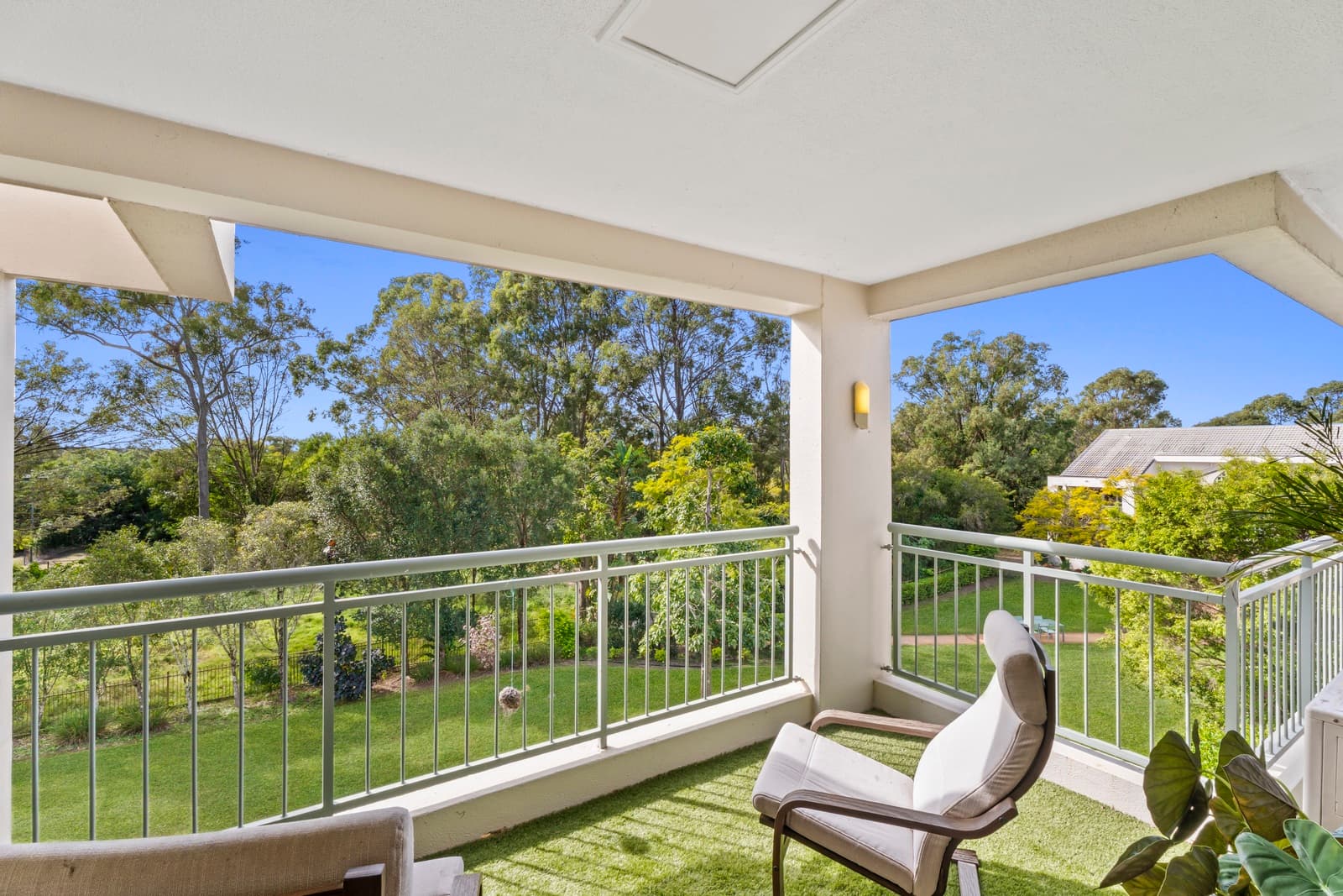 13/76-80 Chichester Drive, Arundel