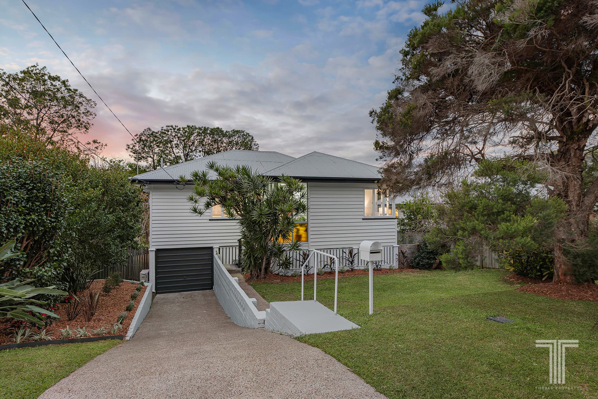 19 Nurstead Street, Camp Hill — photo 1 of 5
