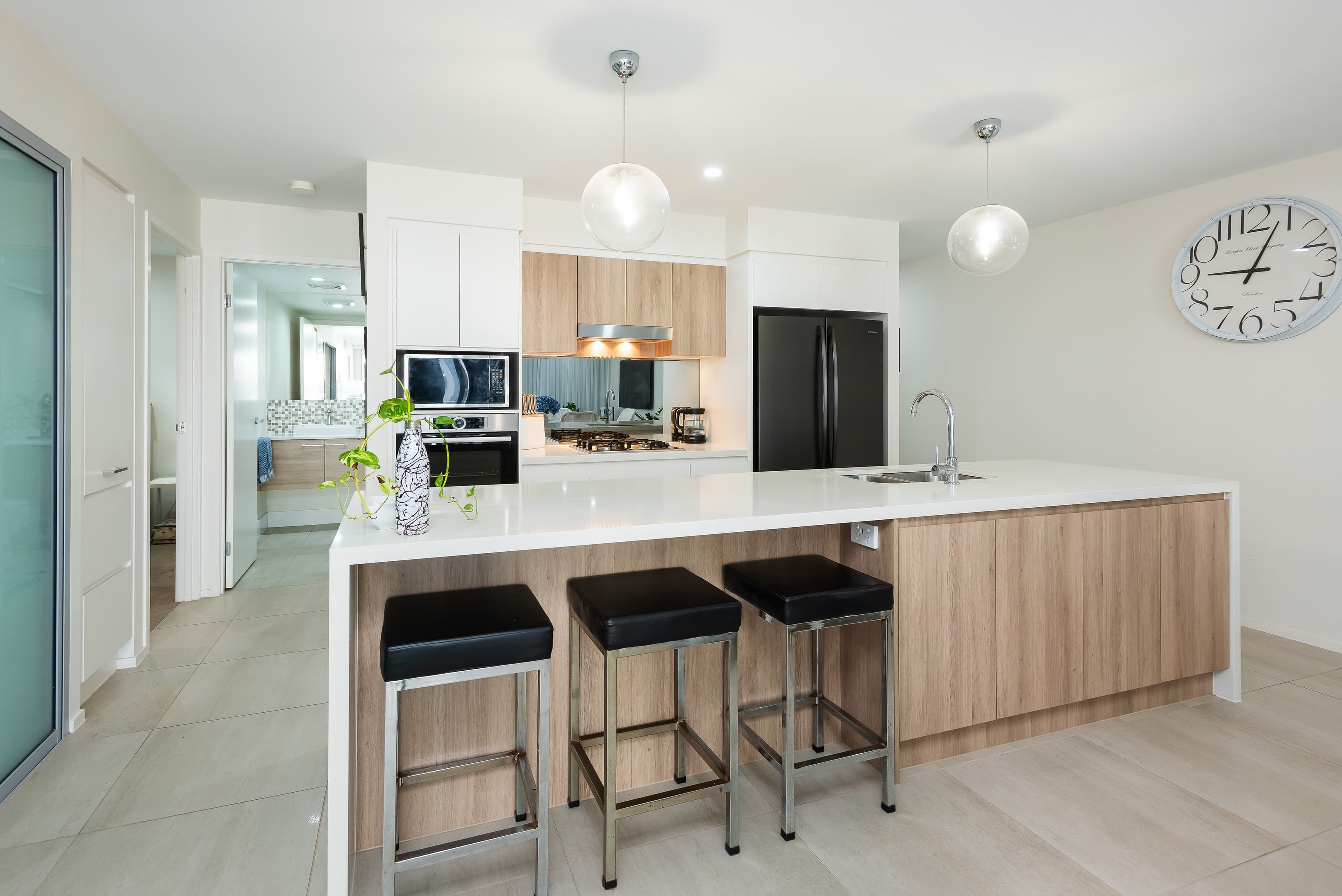 77/93 Sheehan Avenue, Hope Island - Image 1