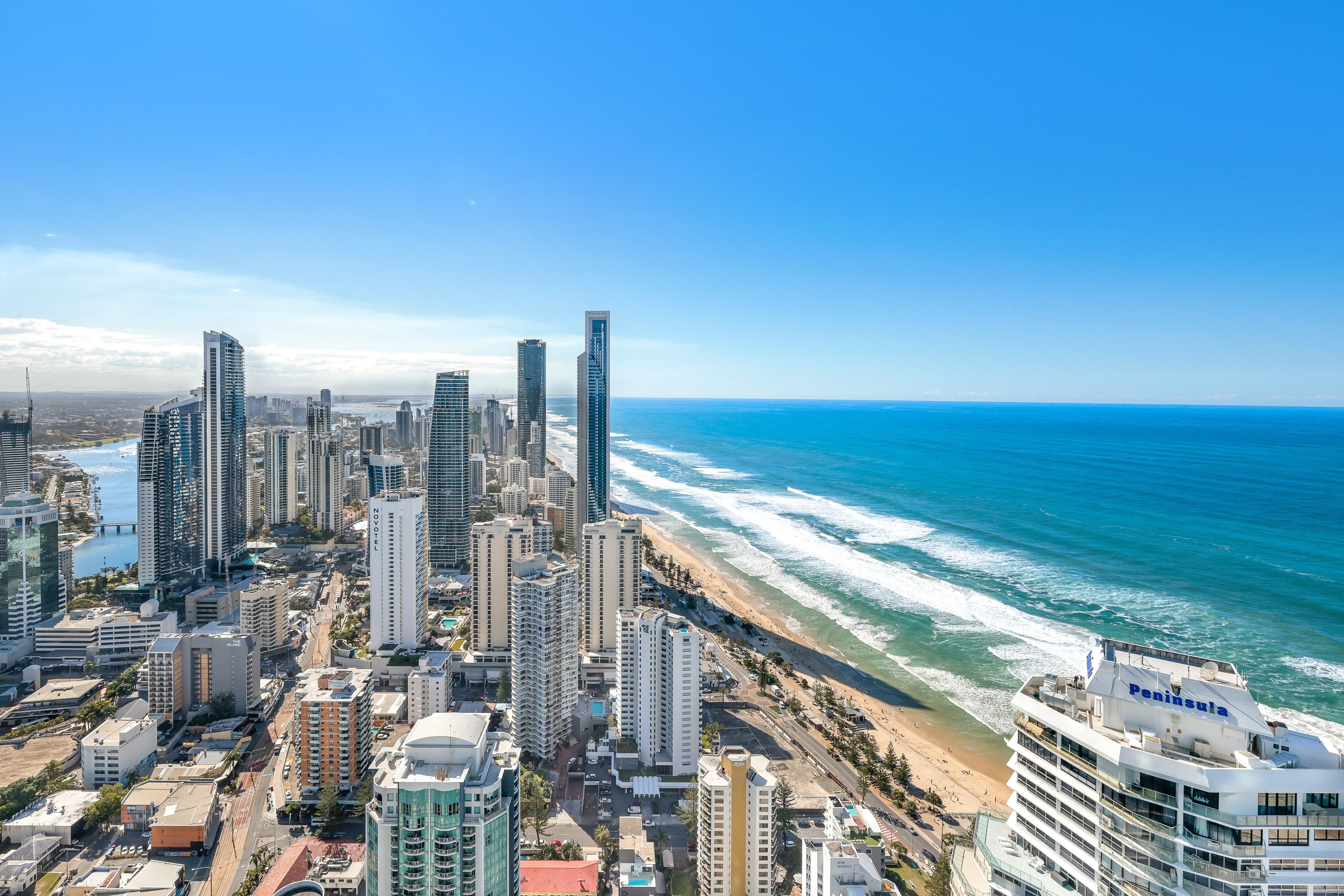 5602/9 Hamilton Avenue, Surfers Paradise - Image 1