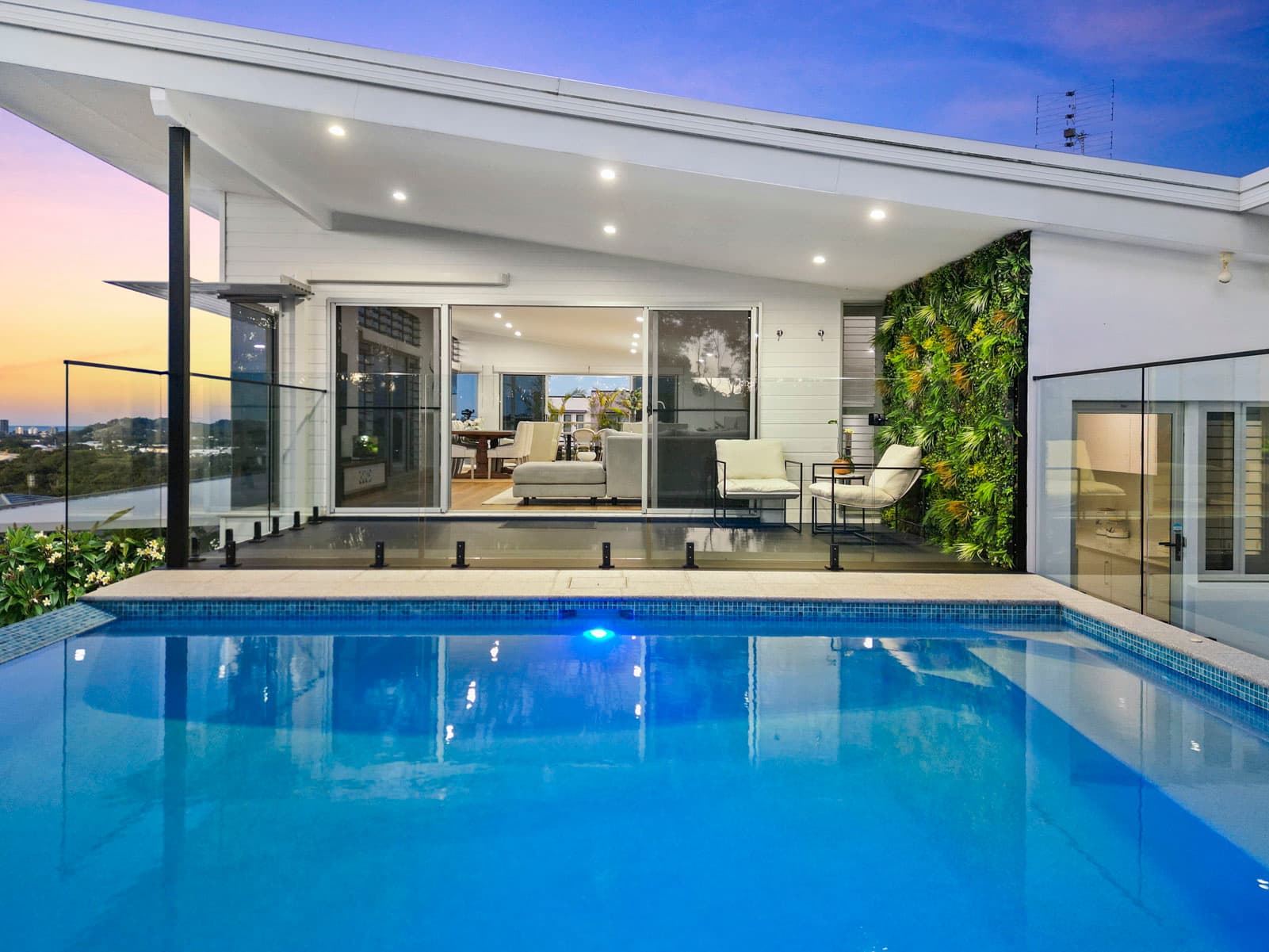 65 Cordyline Drive, Reedy Creek — photo 1 of 5