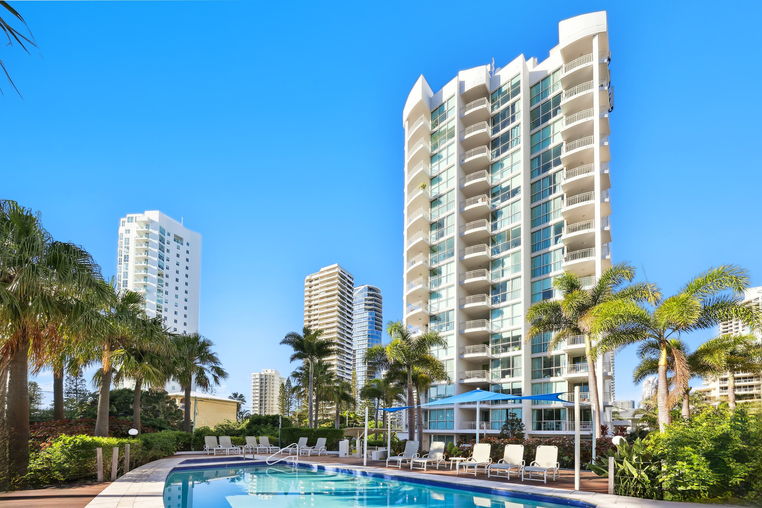206/46-52 Pacific Street, Main Beach, Main Beach — photo 1 of 5