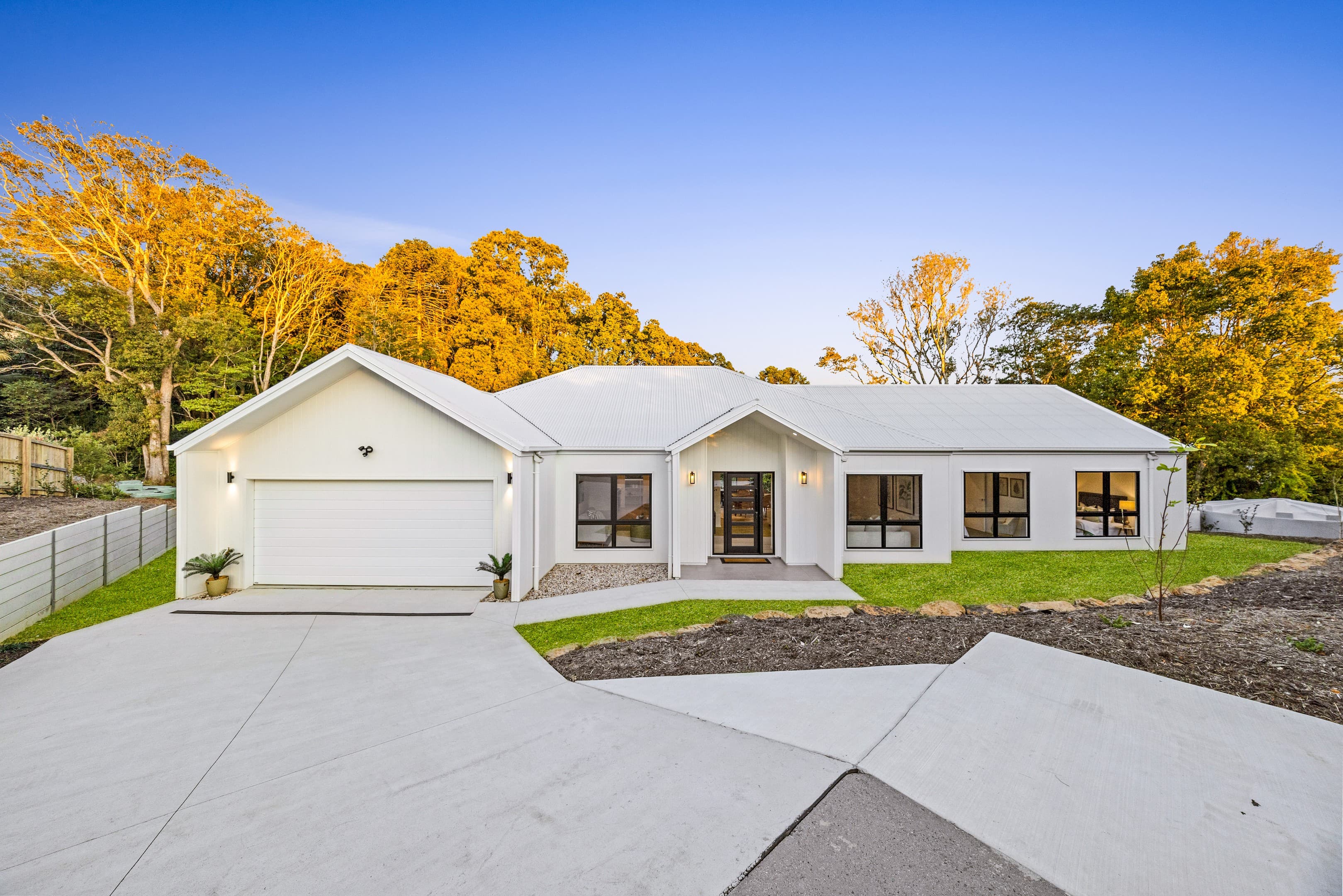 13 Hamptons Place, Montville, Montville — photo 1 of 5