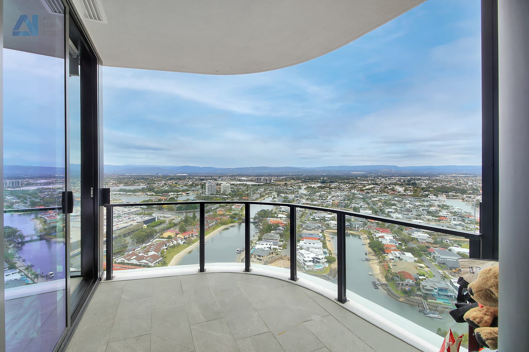 13010/5 The Darling Avenue, Broadbeach - Image 1