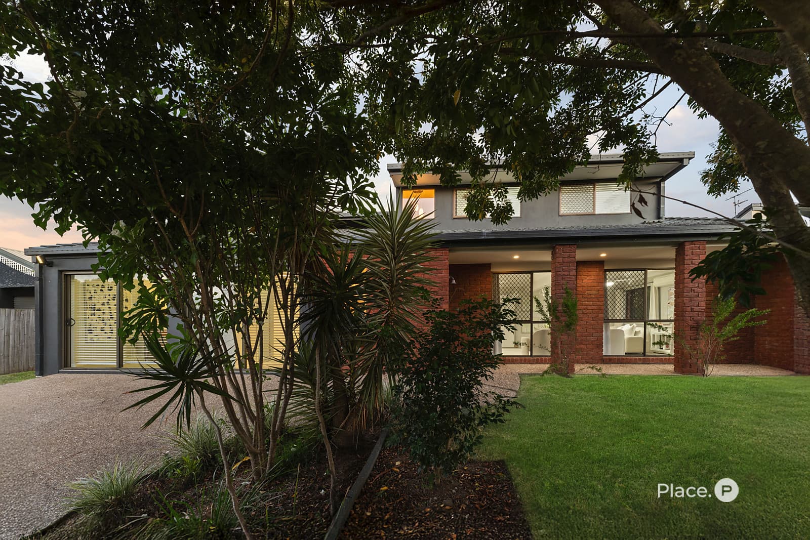 5 Boynedale Street, Carindale, Carindale — photo 1 of 5