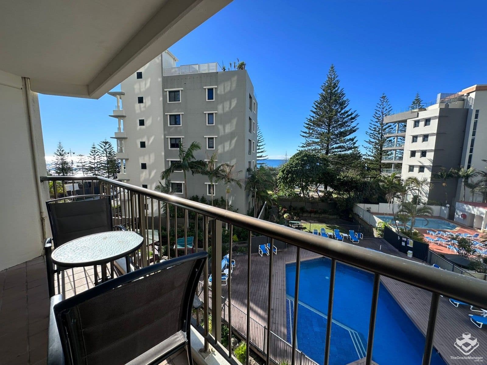 ID:21161360/8 Trickett Street, Surfers Paradise — photo 1 of 4