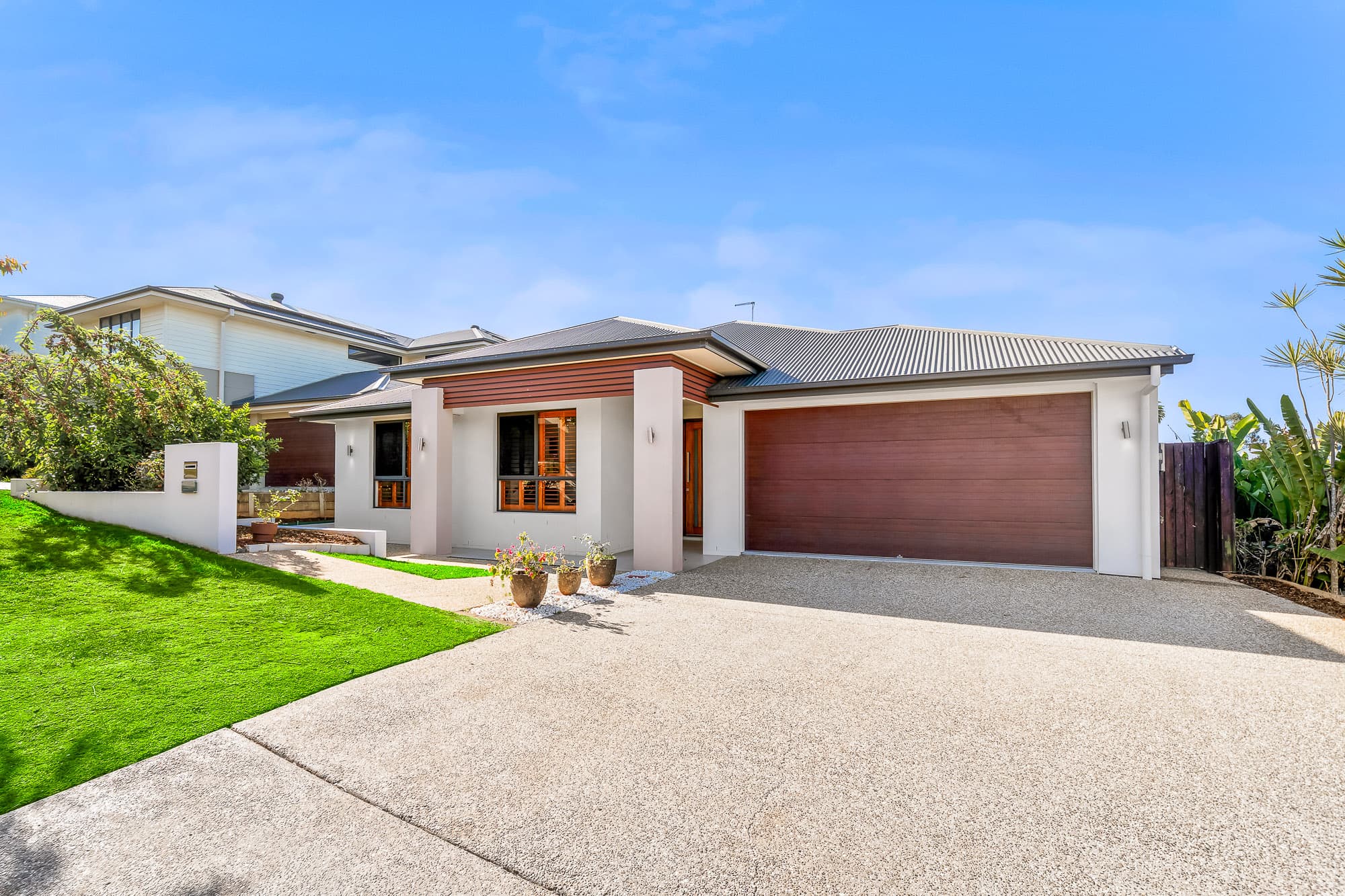 106 Kookaburra Circuit, Rochedale — photo 1 of 5