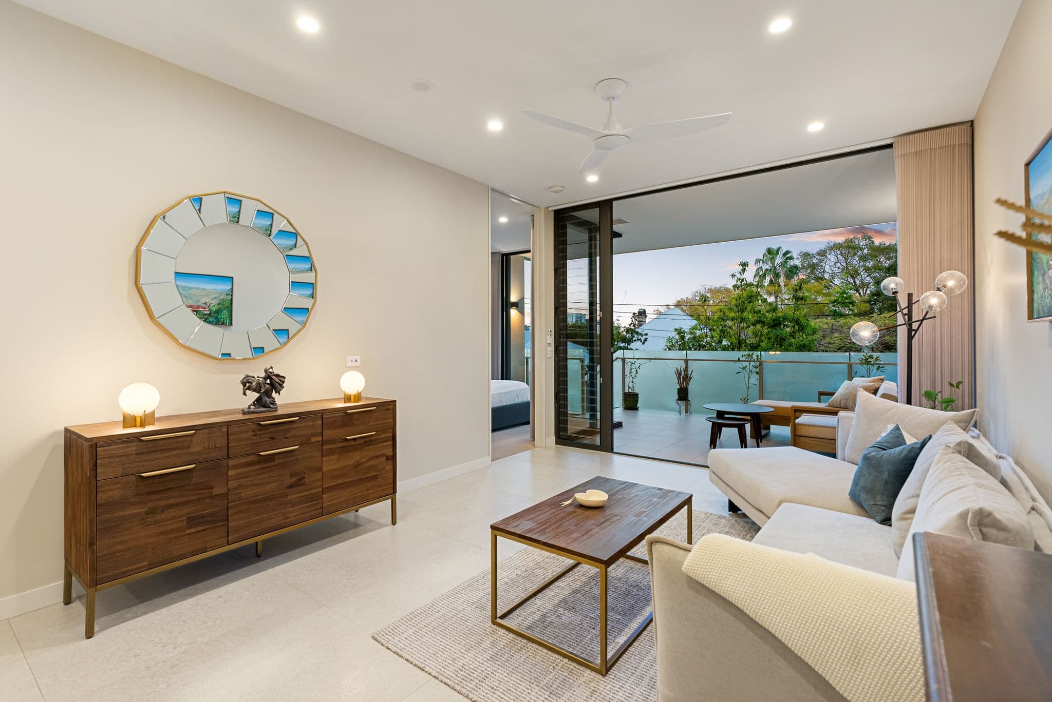 104/8 Colton Street, Highgate Hill - Image 1