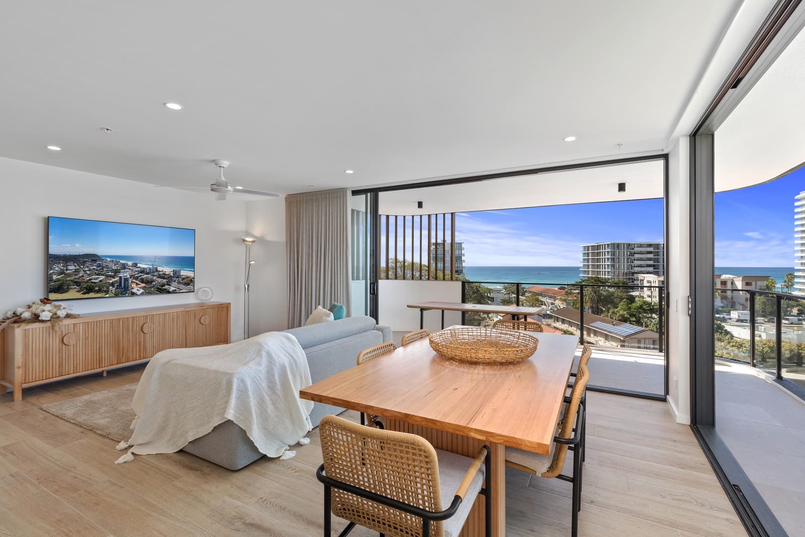 704/2 Mawarra Street, Palm Beach - Image 1