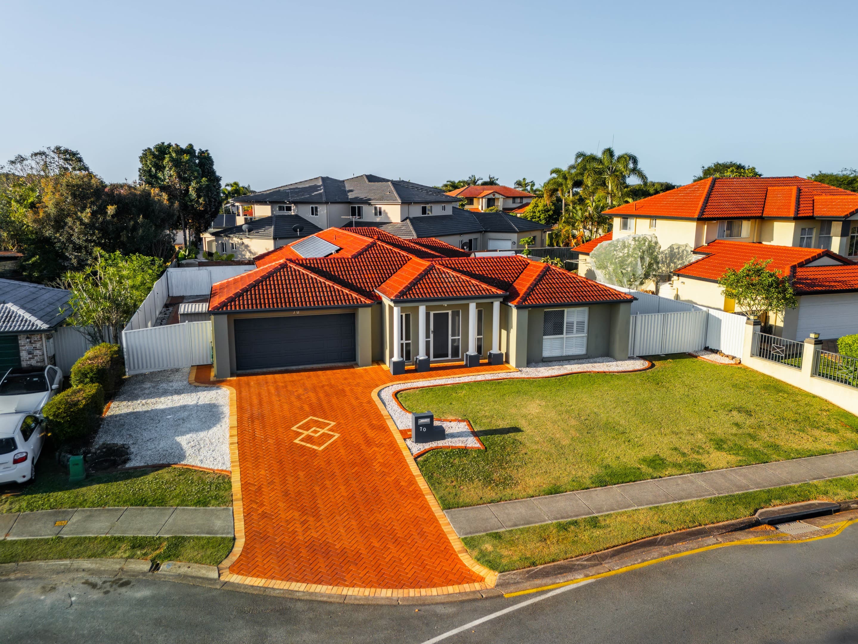 70 Stiller Drive, Kuraby — photo 1 of 5