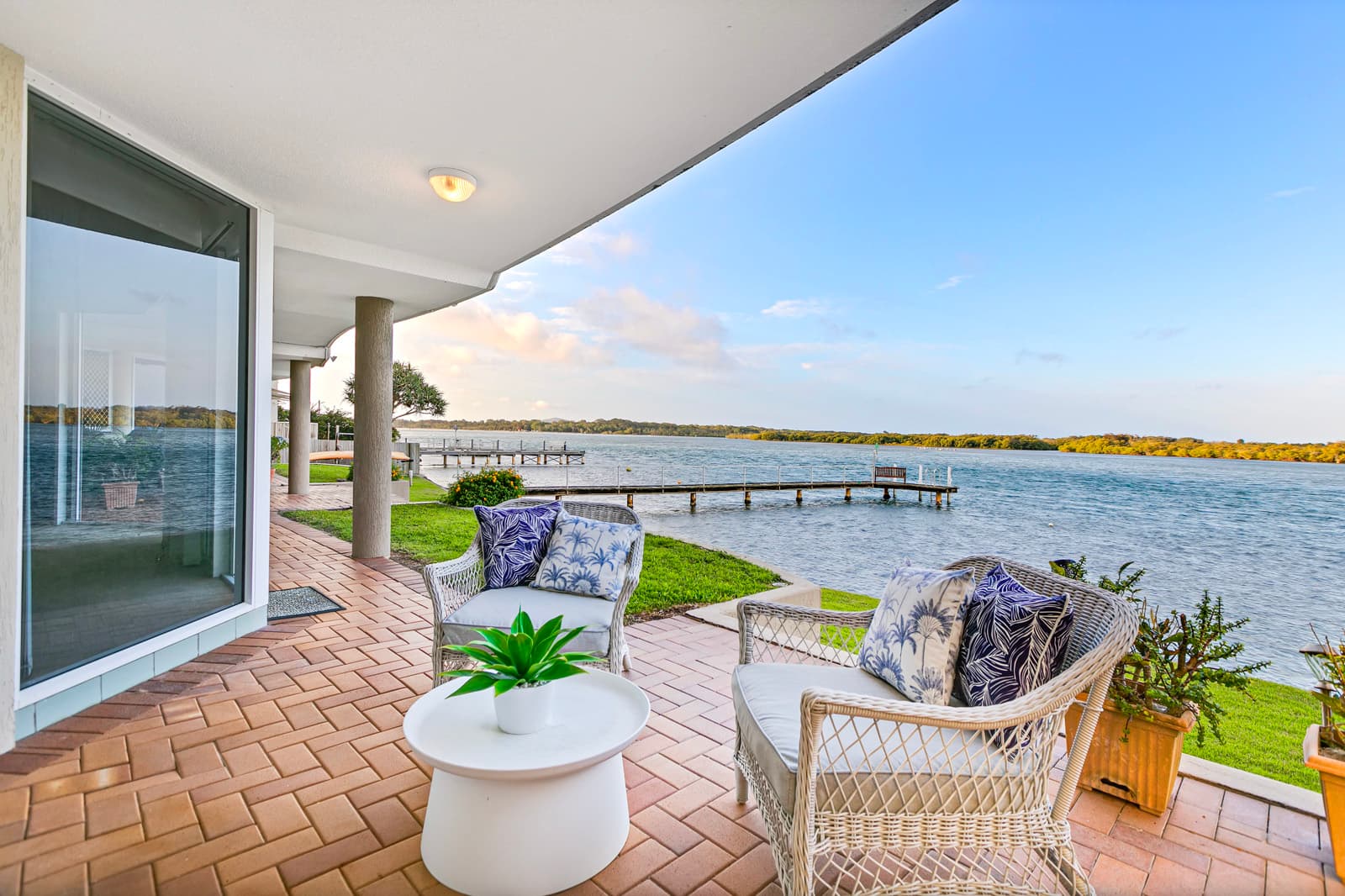 1/140 Duporth Avenue, Maroochydore, Maroochydore — photo 1 of 5