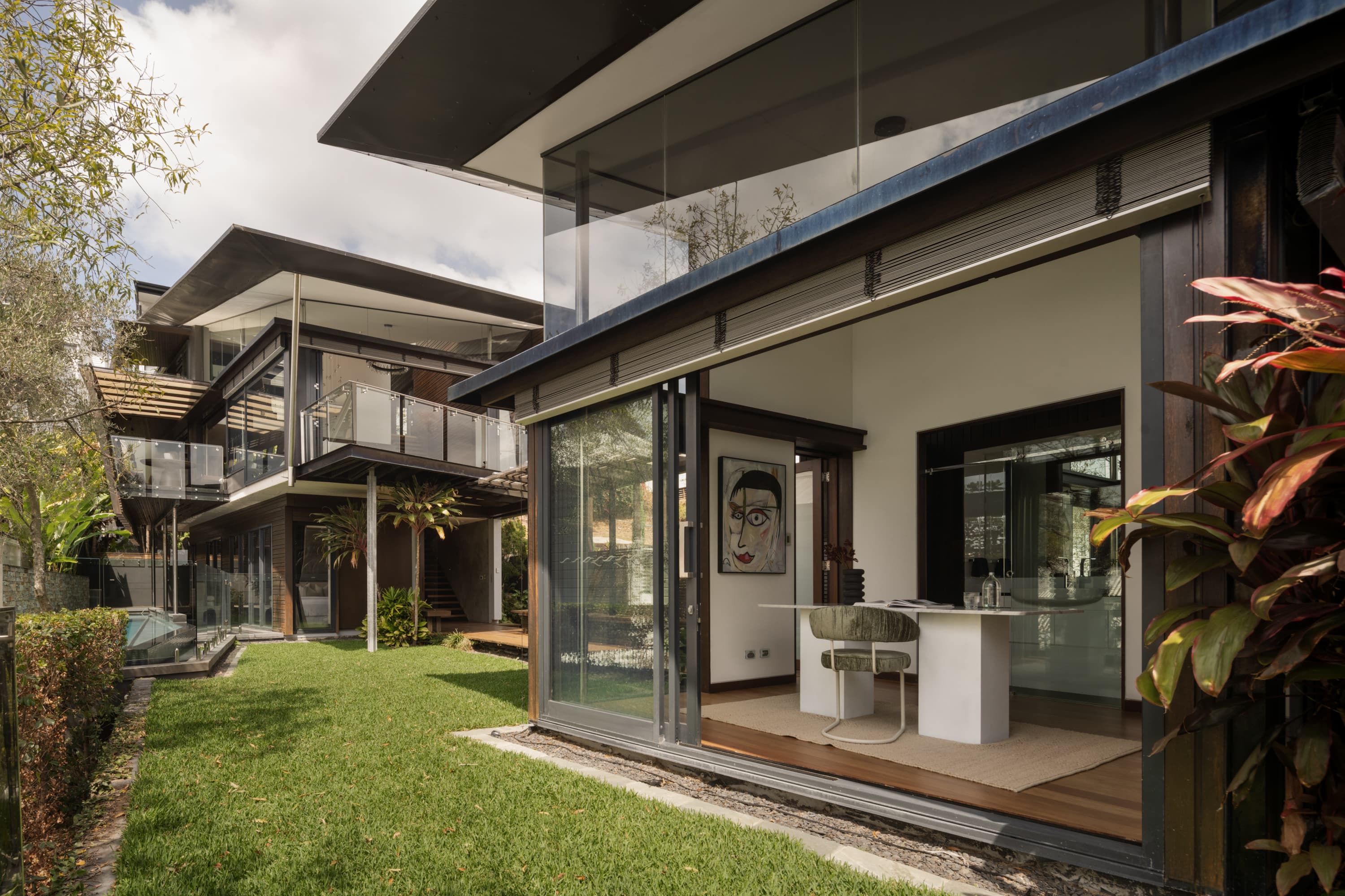 247 Kent Street, Teneriffe, Teneriffe — photo 1 of 5