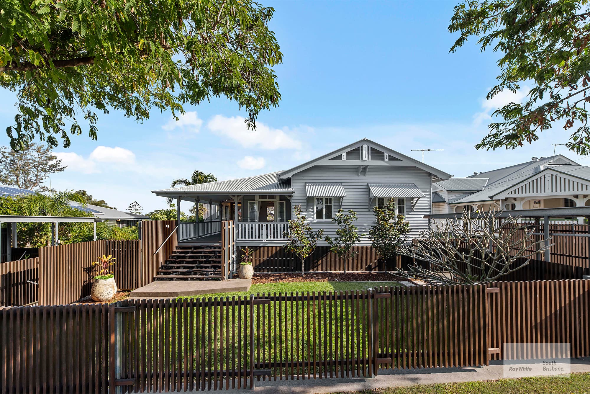 111 Dornoch Terrace, Highgate Hill - Image 1