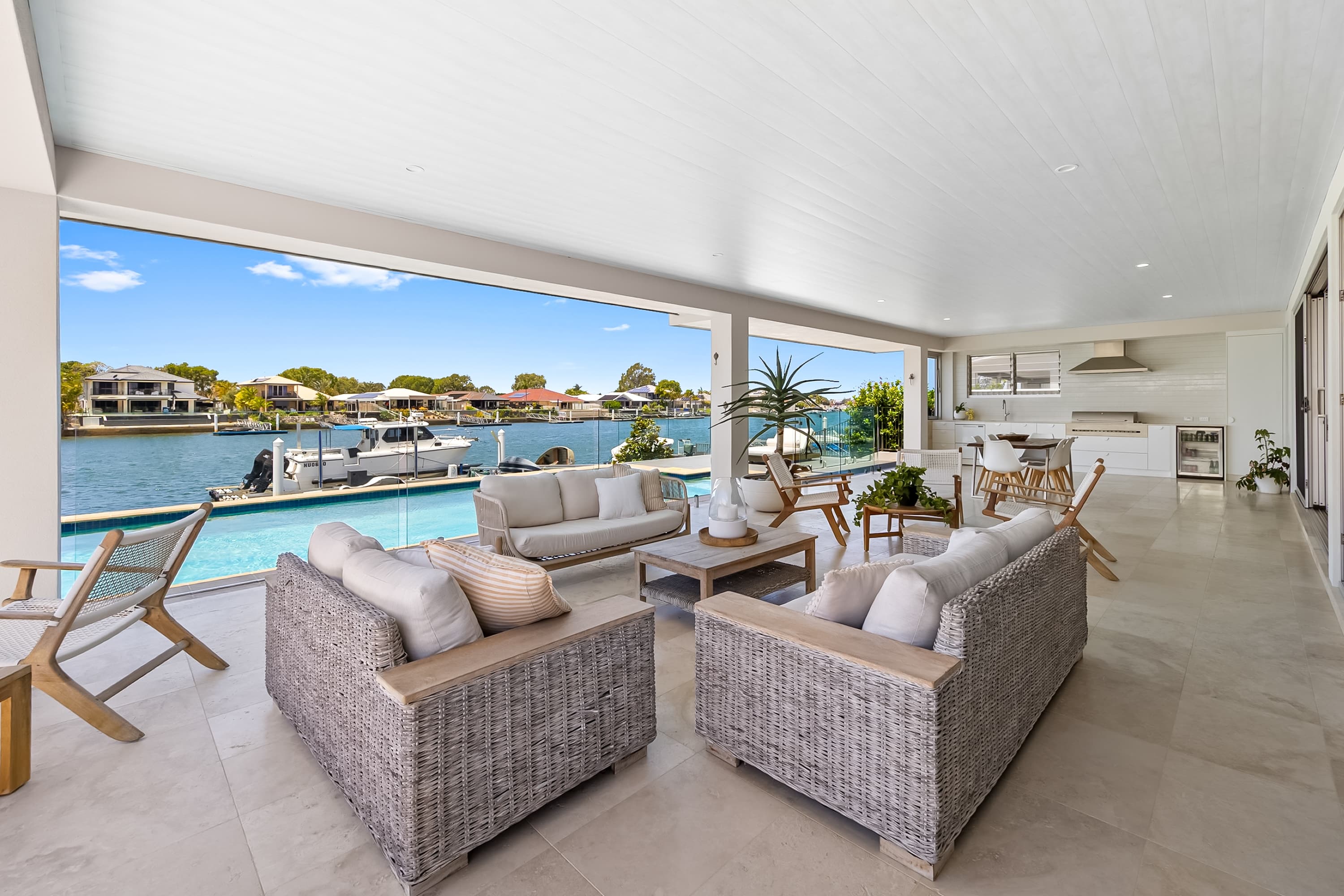 29 Edwardson Drive, Pelican Waters — photo 1 of 5