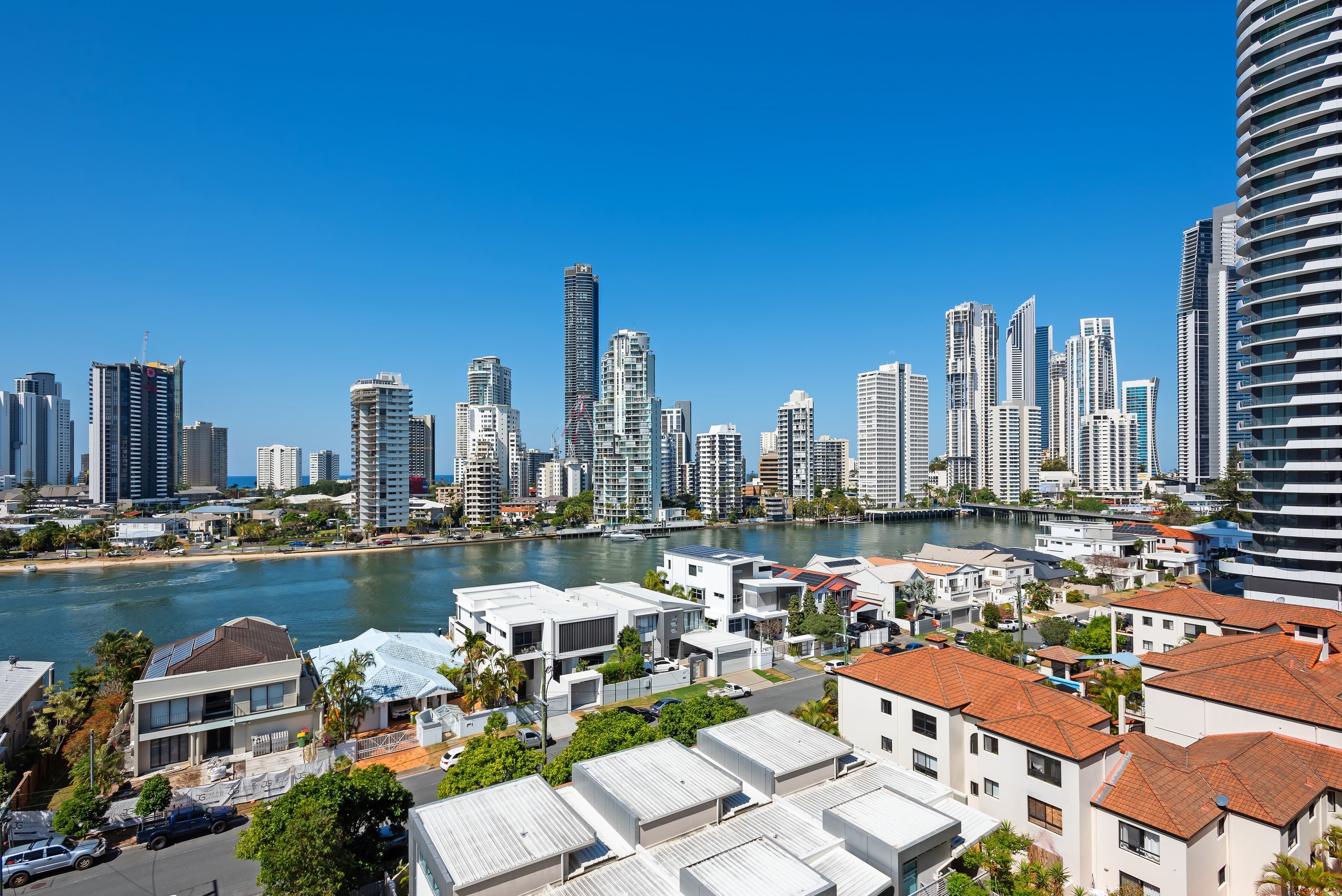 53 Darrambal Street, Chevron Island, Surfers Paradise — photo 1 of 5
