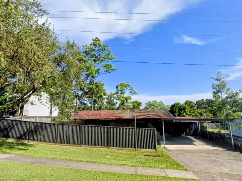 562 Nerang Road, Ashmore — photo 1 of 5