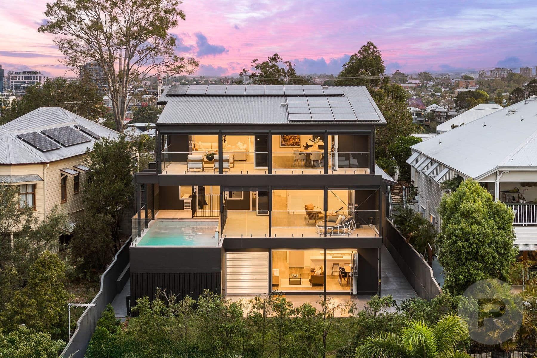63 Birdwood Terrace, Auchenflower — photo 1 of 5