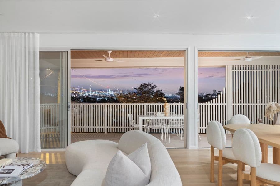 369 Chatsworth Rd, Coorparoo - Image 1