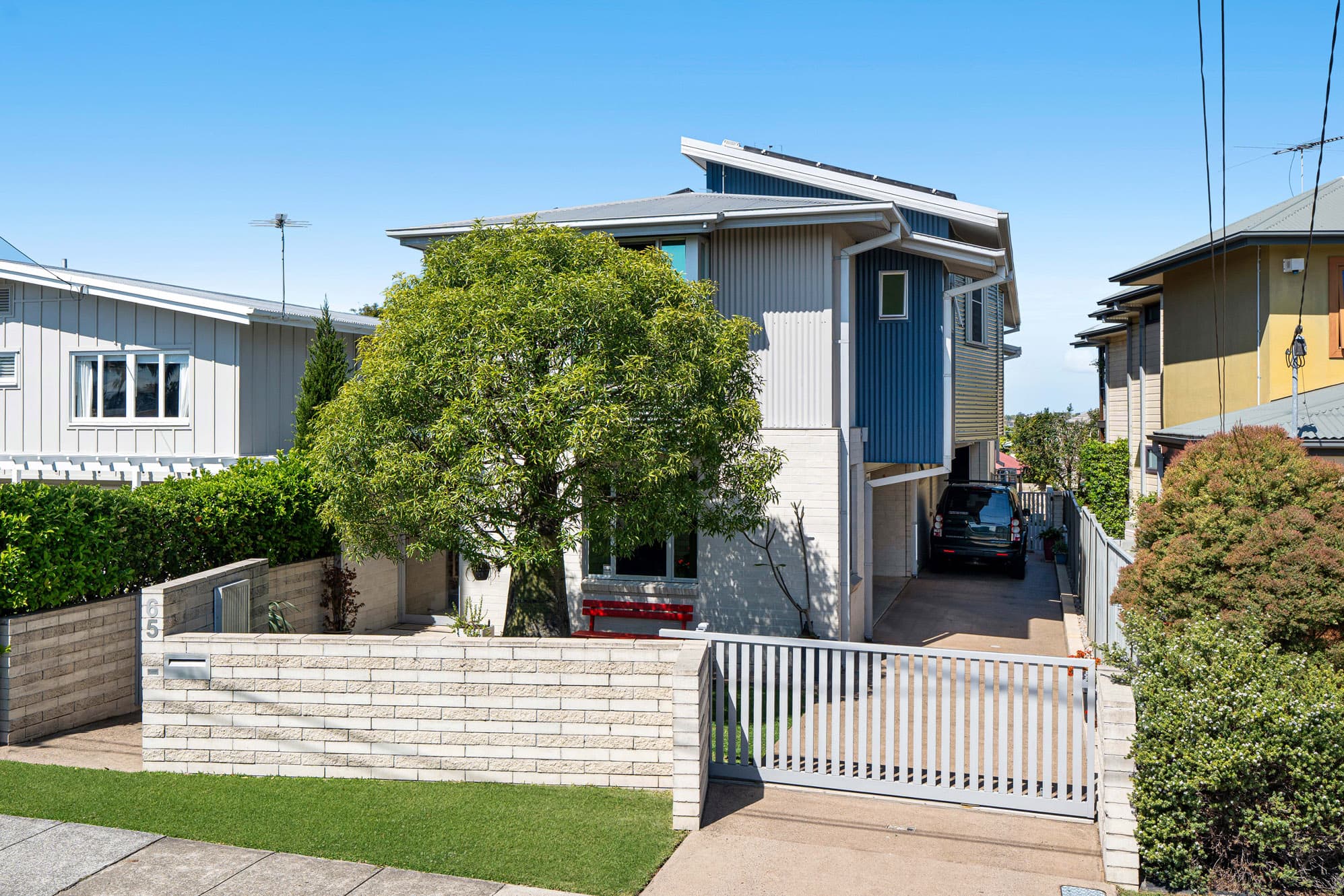 65 Wynnum North Road, Wynnum — photo 1 of 5