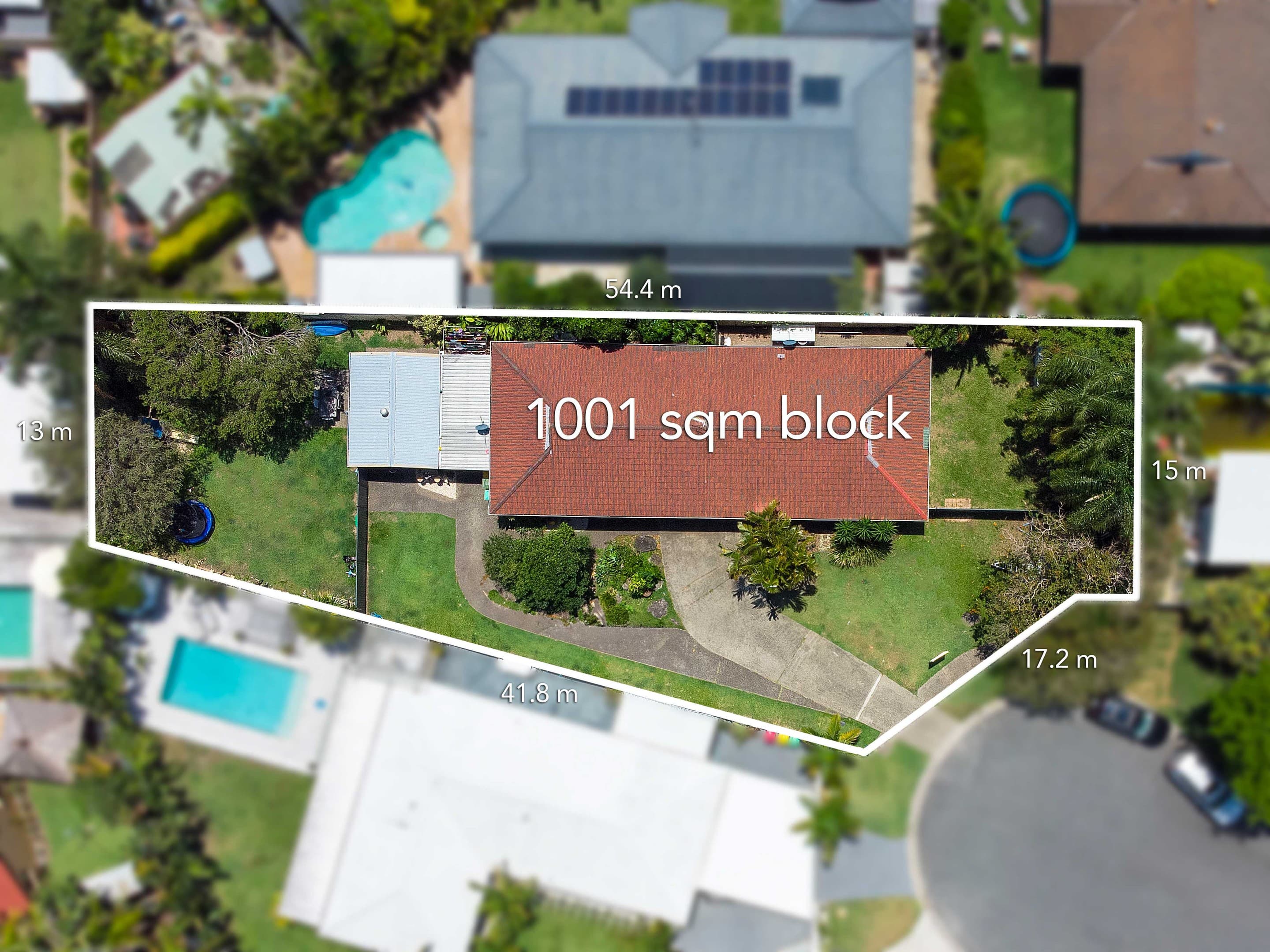 1/9 Falcon Court, Burleigh Waters — photo 1 of 5