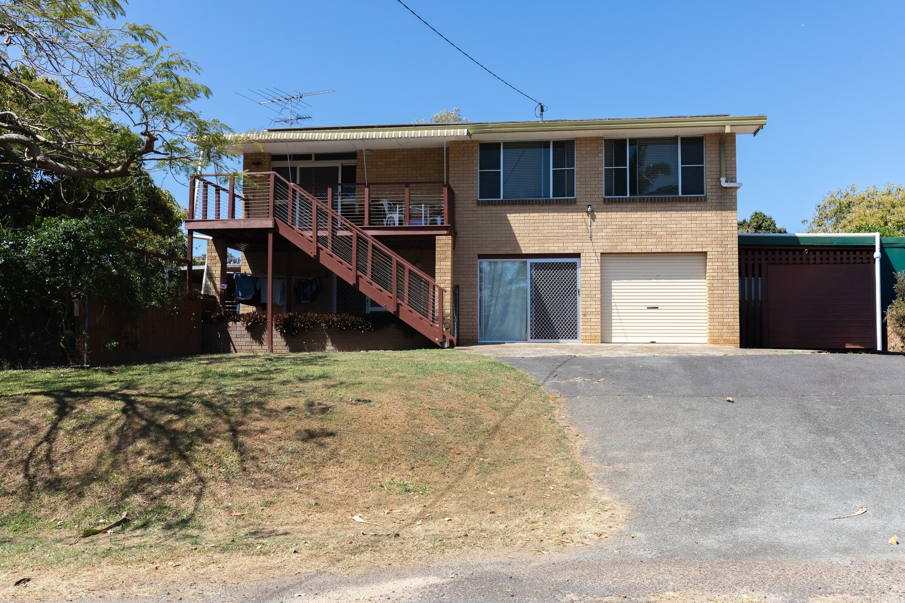 14 Parsons Street, Dunwich - Image 1