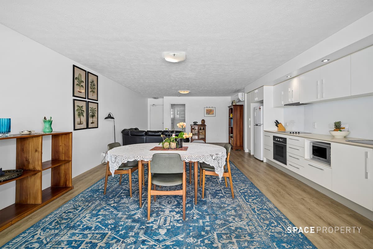 318/1 Ella Street, Newstead - Image 1