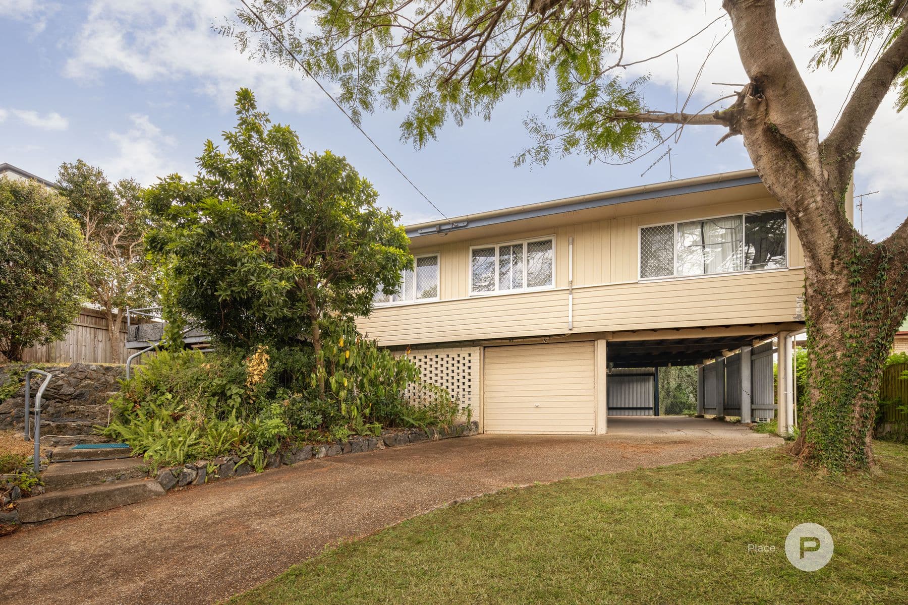 20 Moffat Street, Milton, Milton — photo 1 of 5