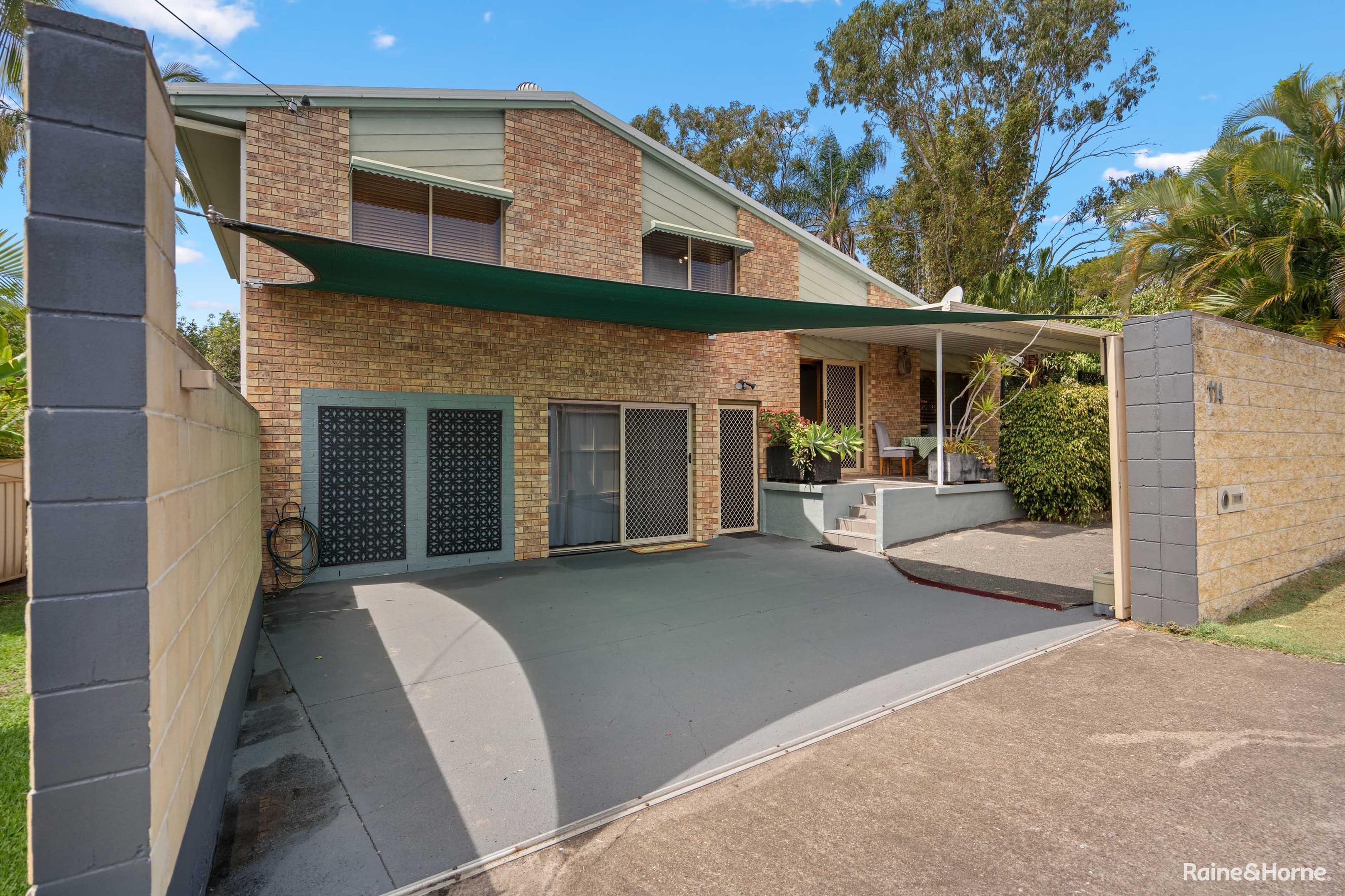114 Elizabeth Street, Urangan — photo 1 of 5