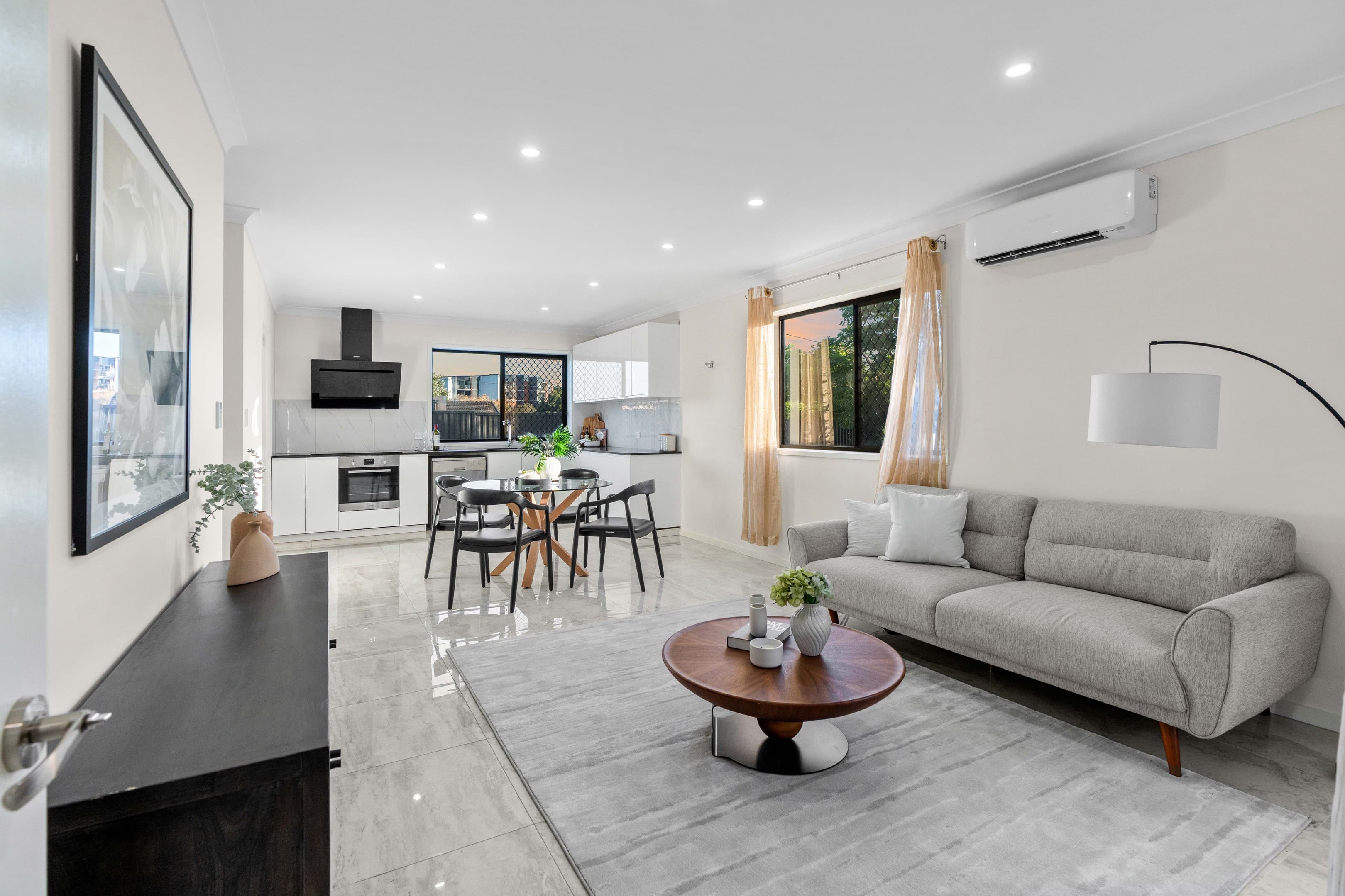 148 Mount Gravatt Capalaba Road, Upper Mount Gravatt — photo 1 of 5