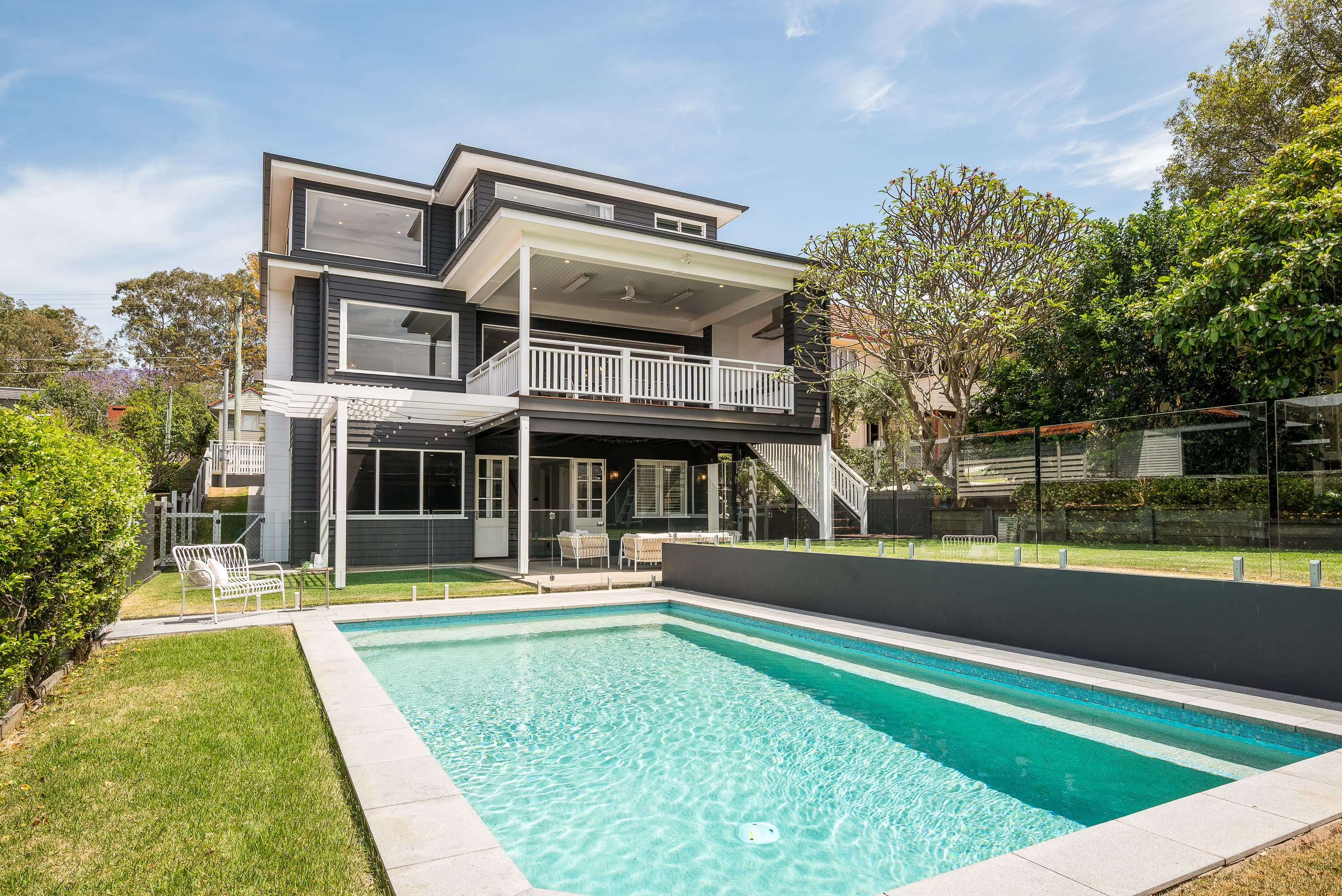 19 Farrell Street, Ashgrove — photo 1 of 5