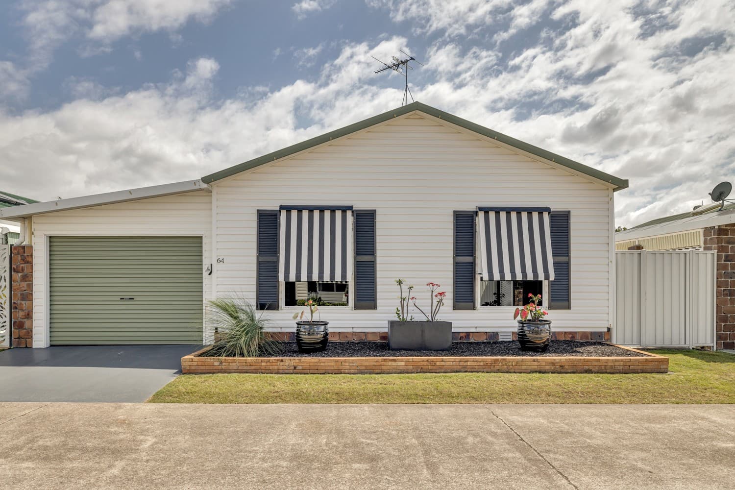 64/26-42 Goldmine rd, Ormeau — photo 1 of 5