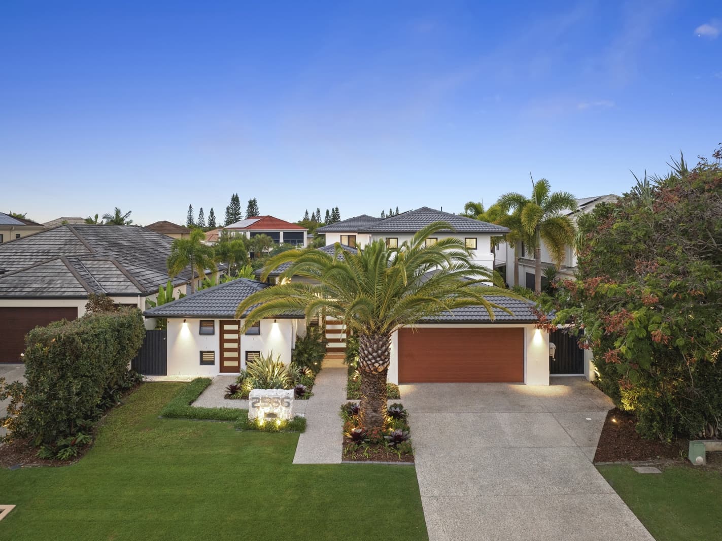 2566 Cressbrook Drive, Hope Island — photo 1 of 5