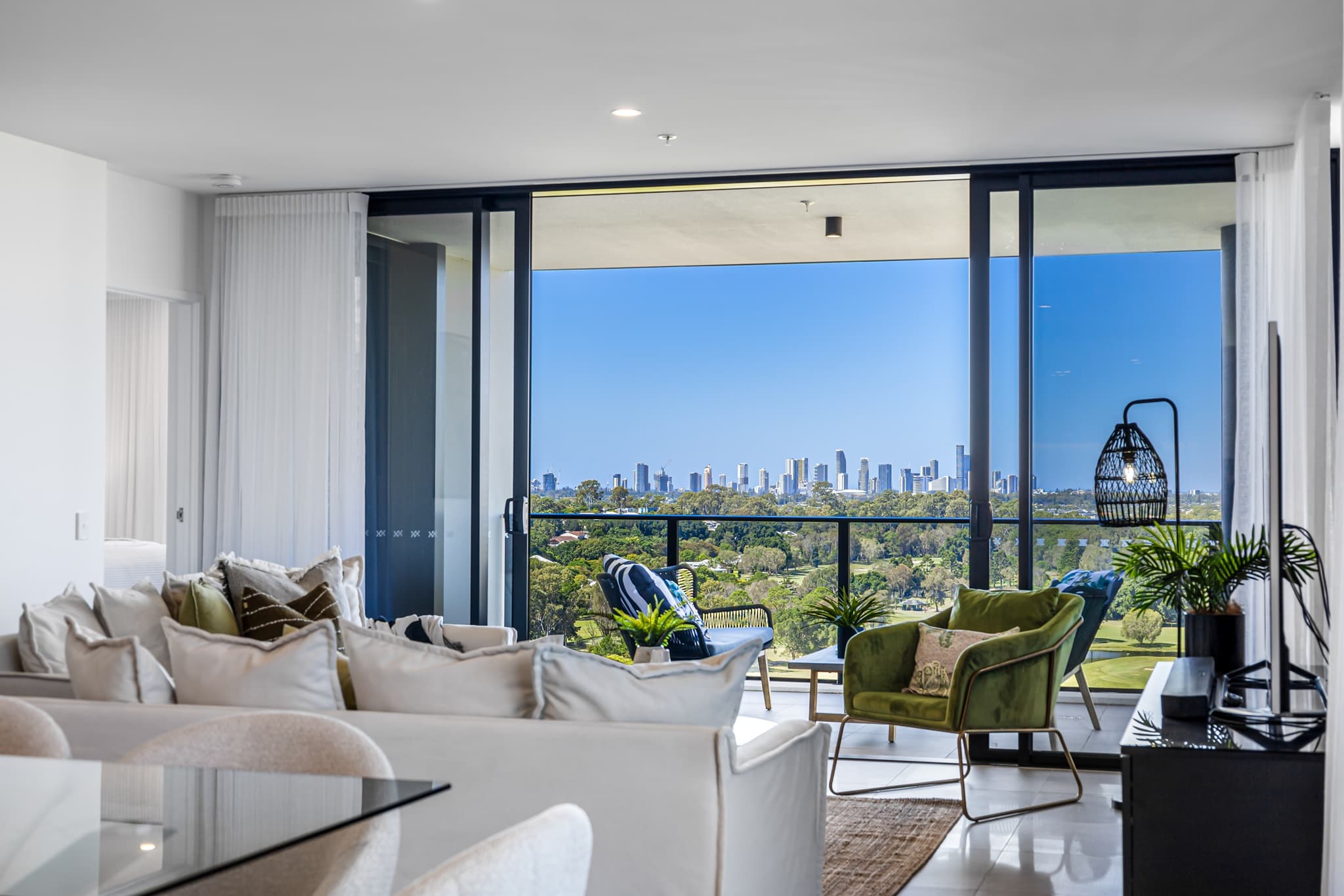 5094/21 Ross Street, Benowa - Image 1