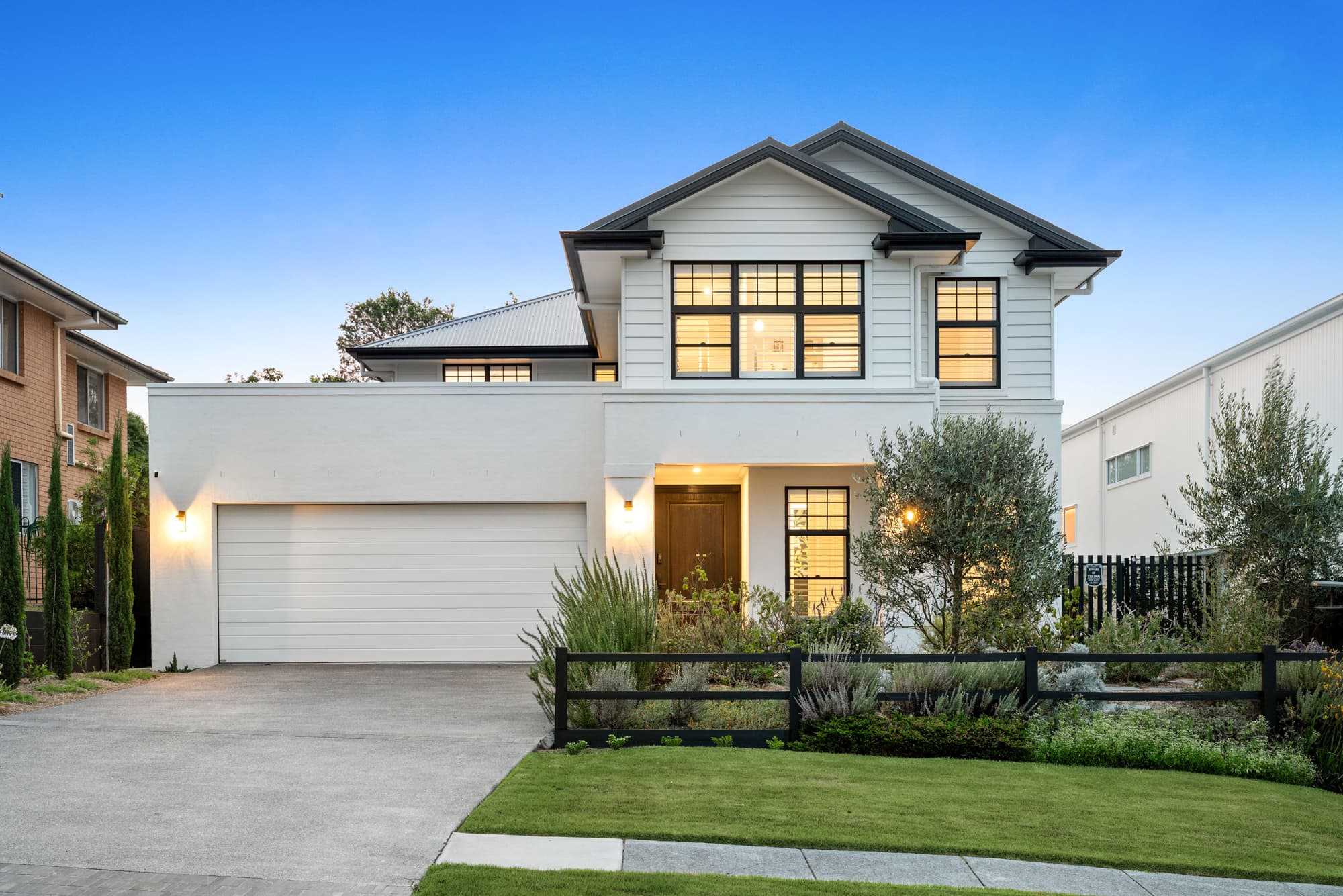 59 McGahan Street, Carina Heights — photo 1 of 5