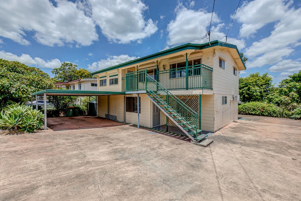 133 Waratah Drive, Crestmead, Crestmead — photo 1 of 5