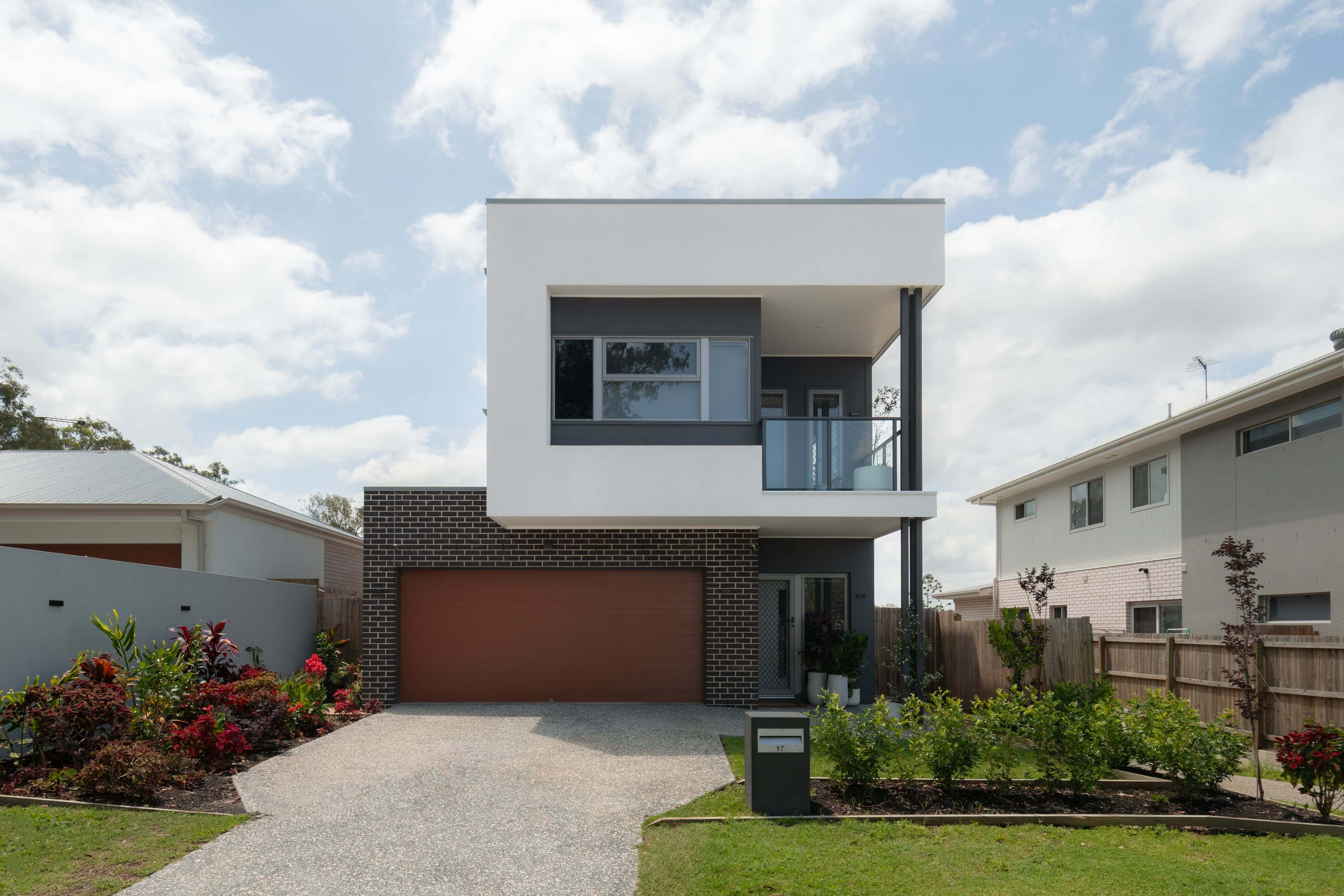 17 Rockfield Road, Doolandella, Doolandella — photo 1 of 5