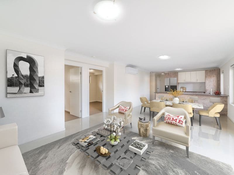 2/42 Curwen Terrace, Chermside - Image 1