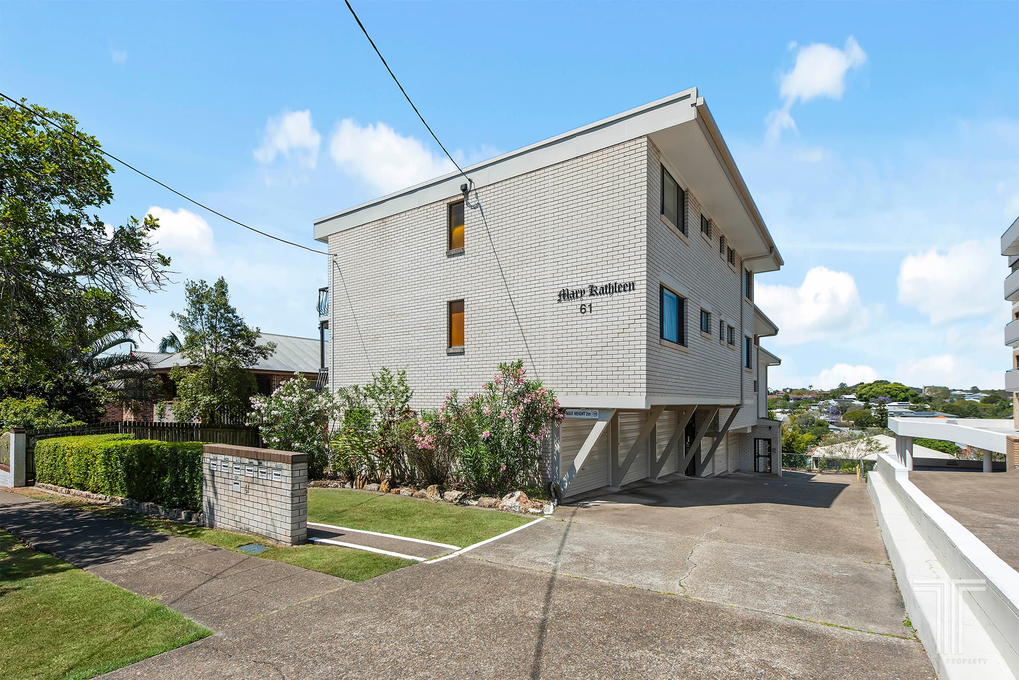 3/61 Kirkland Avenue, Coorparoo, Coorparoo — photo 1 of 5