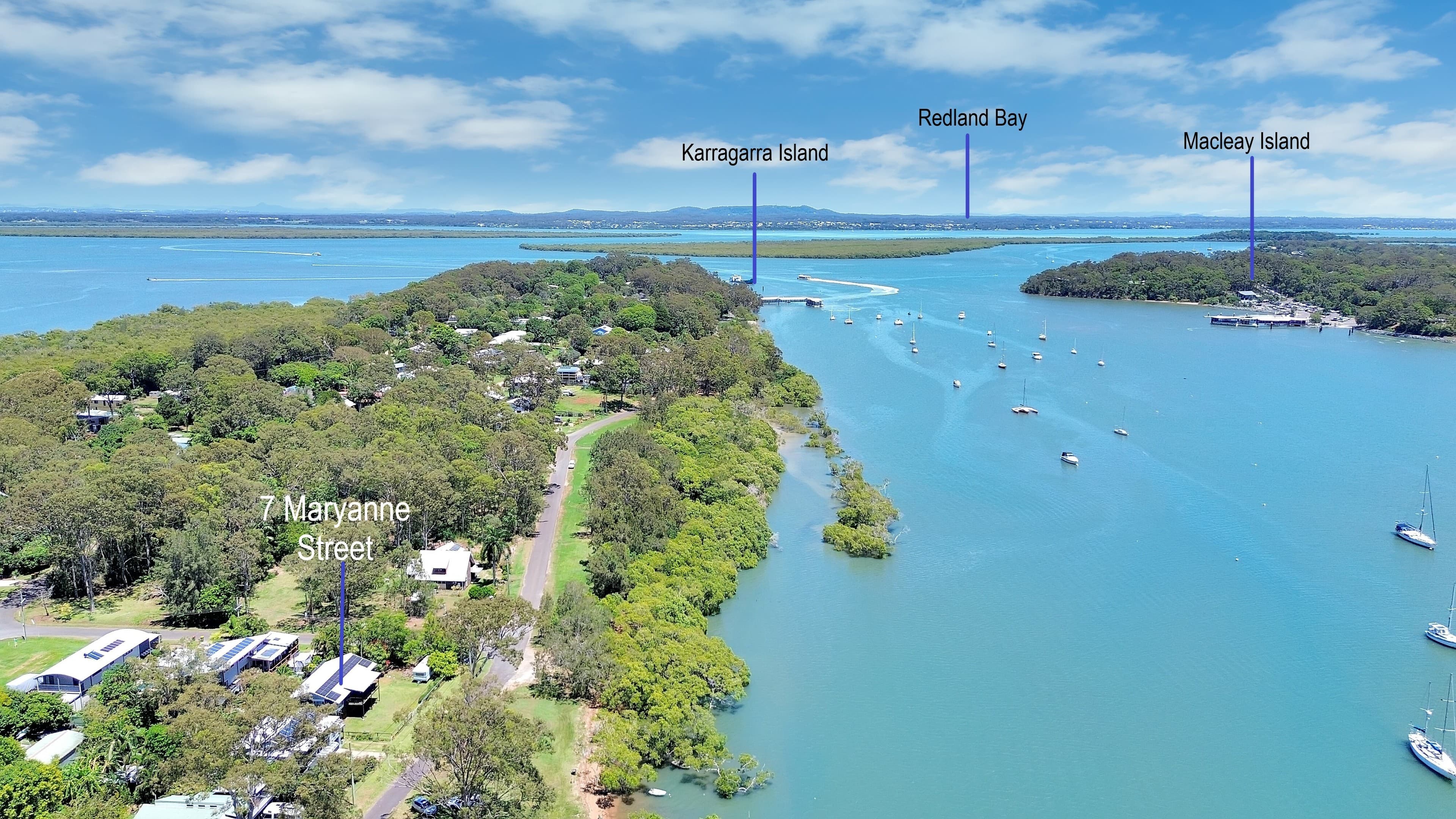7 Maryanne St, Karragarra Island — photo 1 of 5