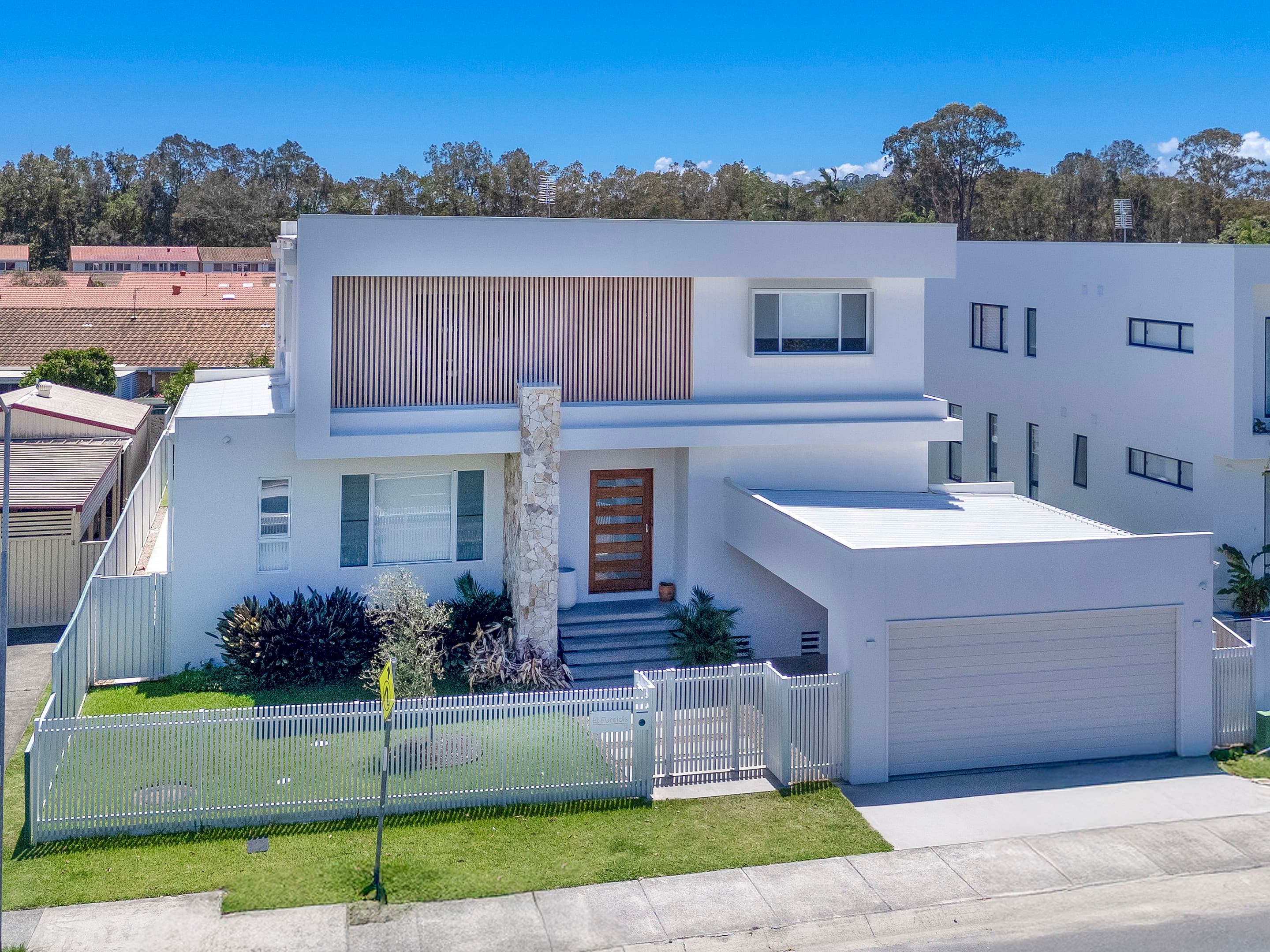 12 Bienvenue Drive, Currumbin Waters - Image 1