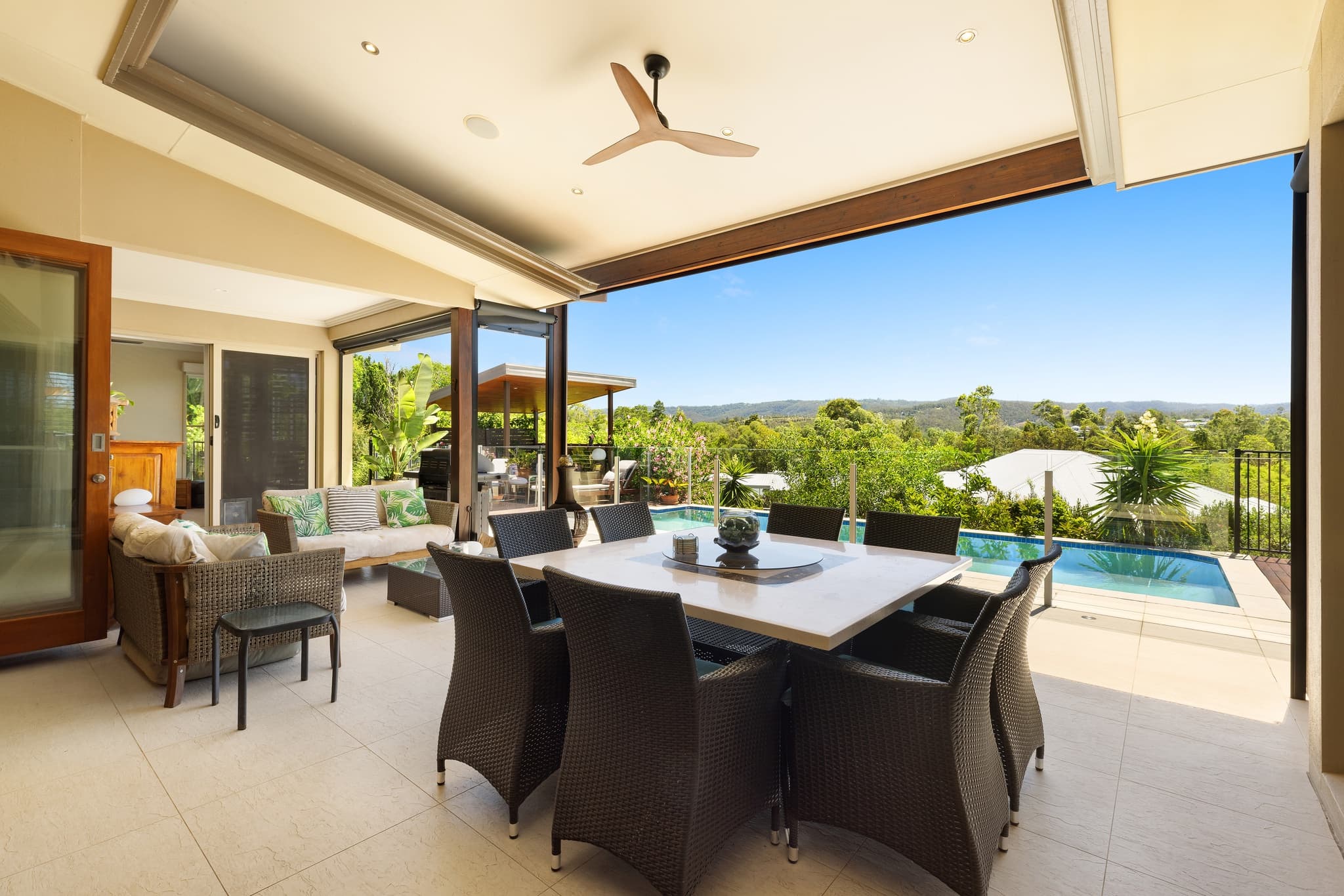 5 Greenacre Way, Maudsland — photo 1 of 5