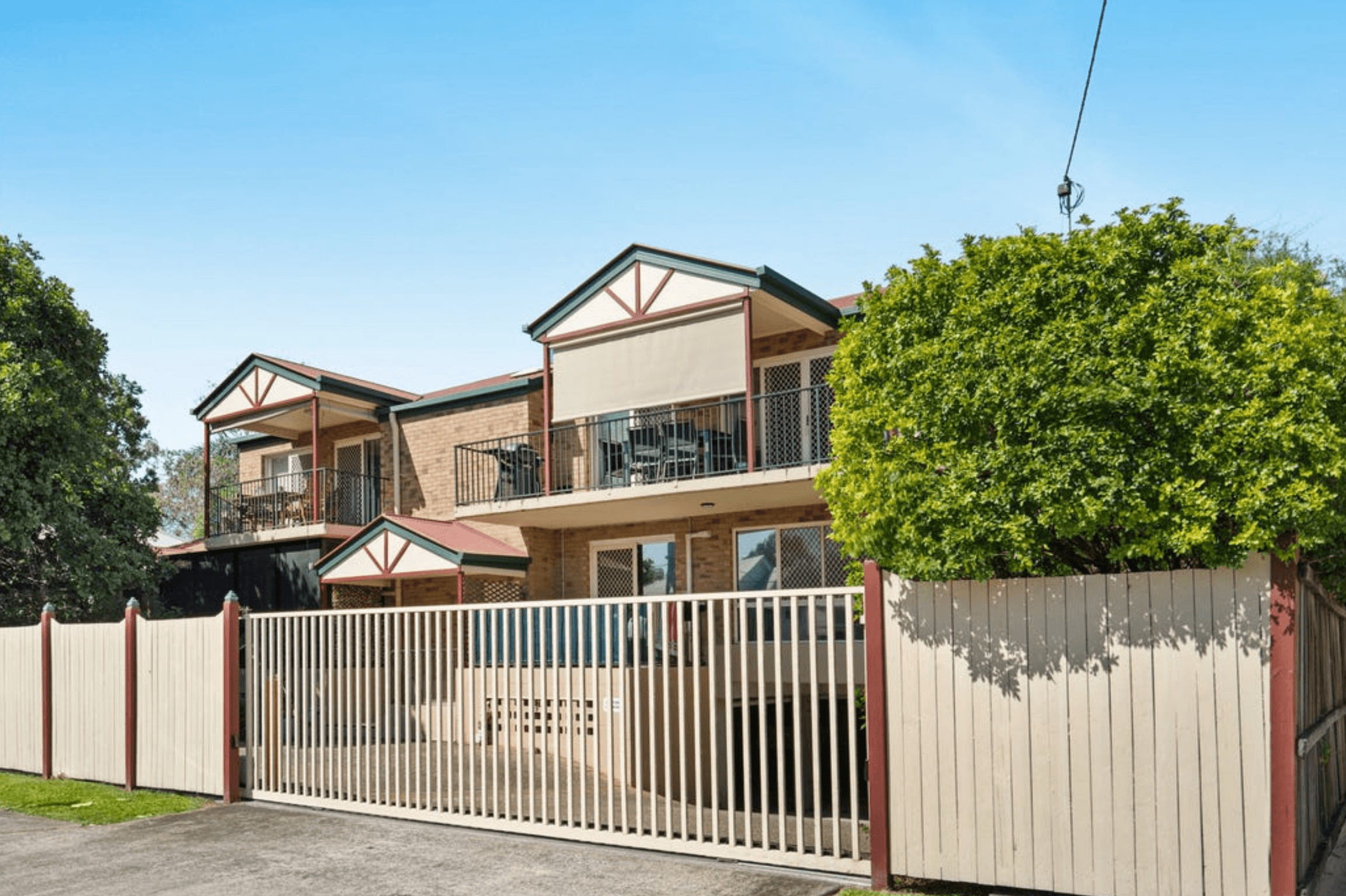 12/33 Lilly Street, Stones Corner, Stones Corner — photo 1 of 5