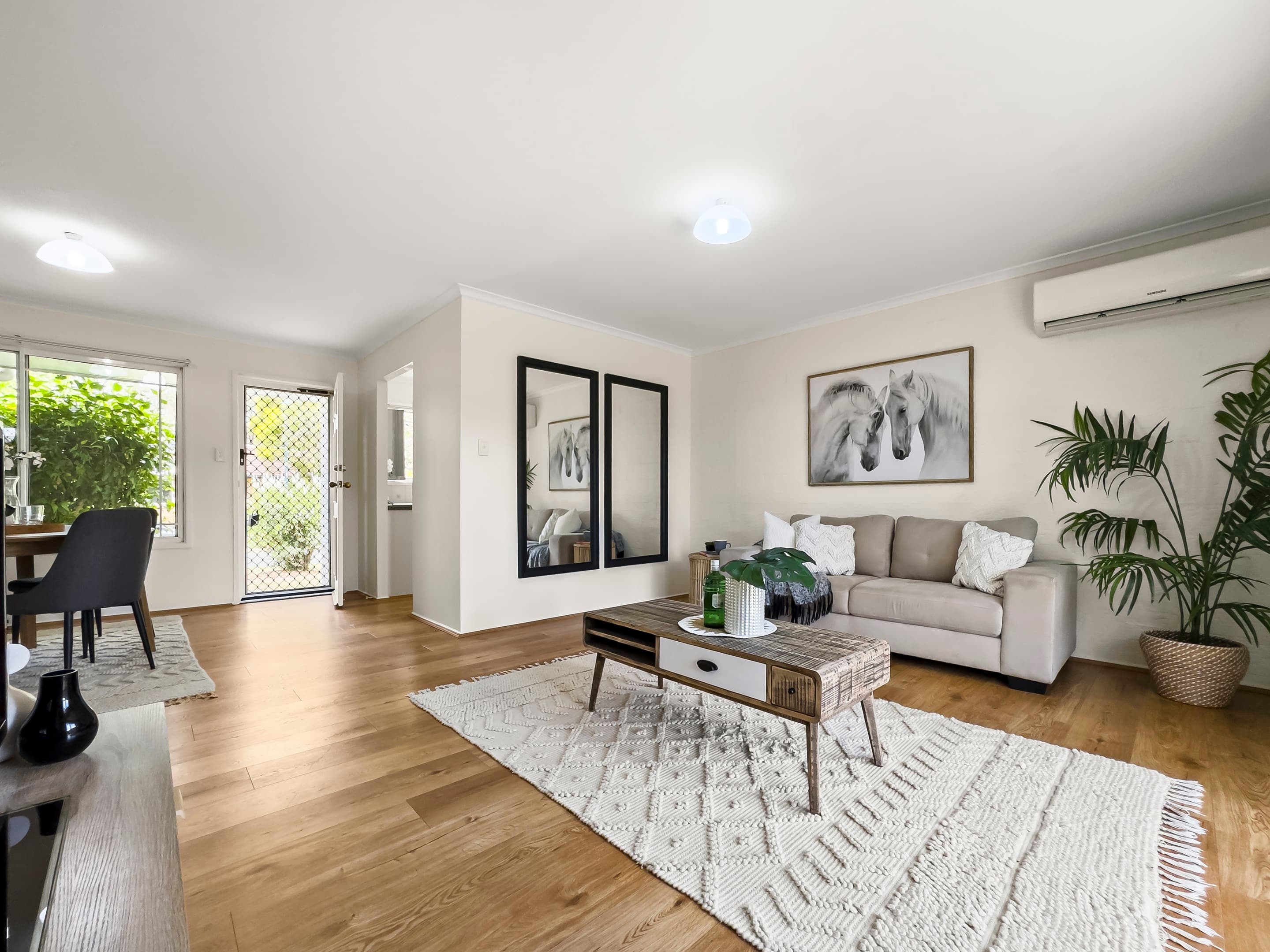 8 Melrose Place, Eagleby, Eagleby — photo 1 of 5