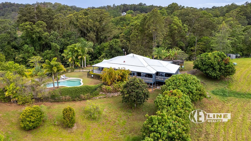 30 Glenfern Road, West Woombye — photo 1 of 5